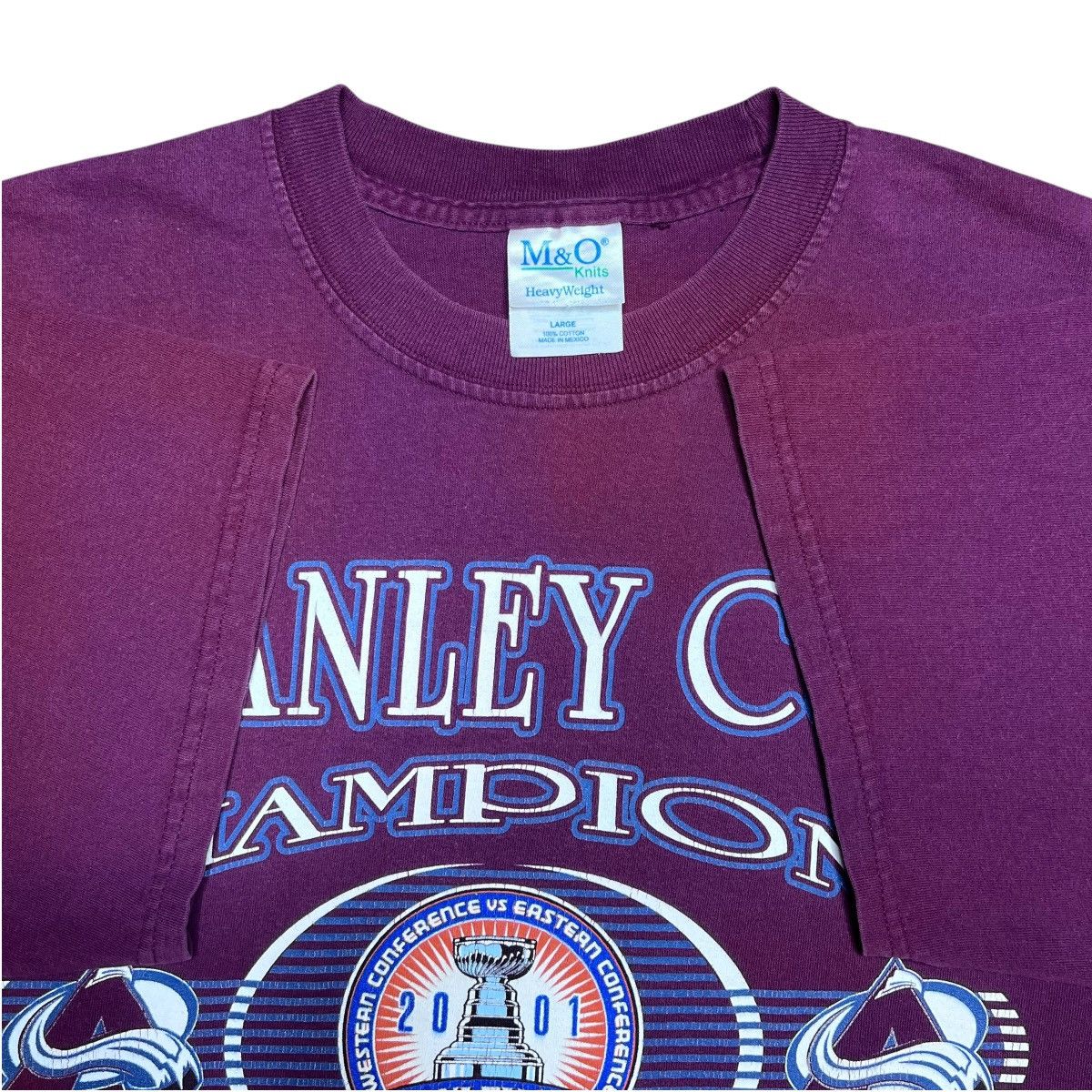 NHL Vtg 2001 NHL Colorado Avalanche Stanley Cup Champions Tee Size US L / EU 52-54 / 3 - 4 Thumbnail