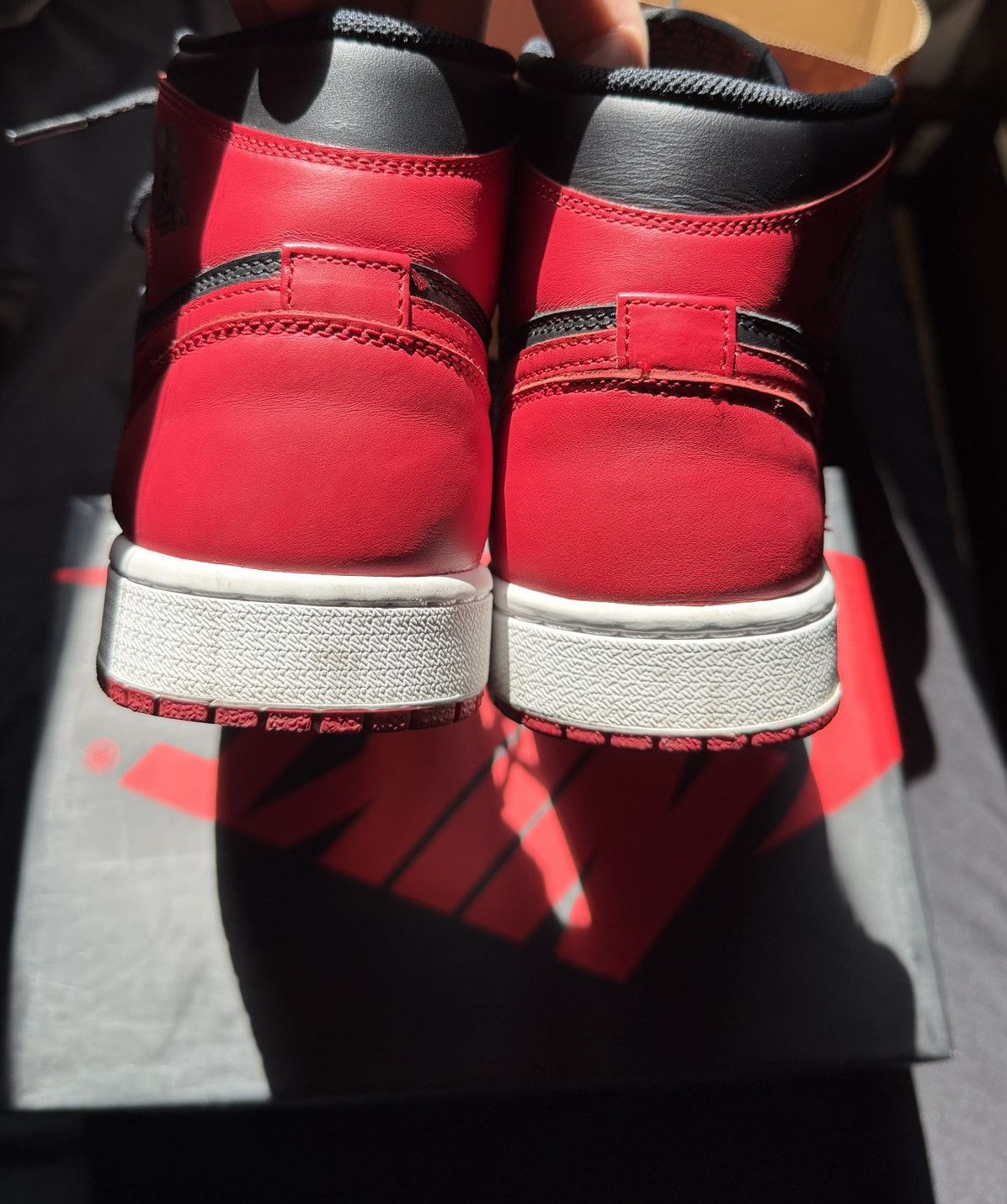 Jordan Brand Jordan 1 retro Bred Size US 9 / EU 42 - 7 Thumbnail