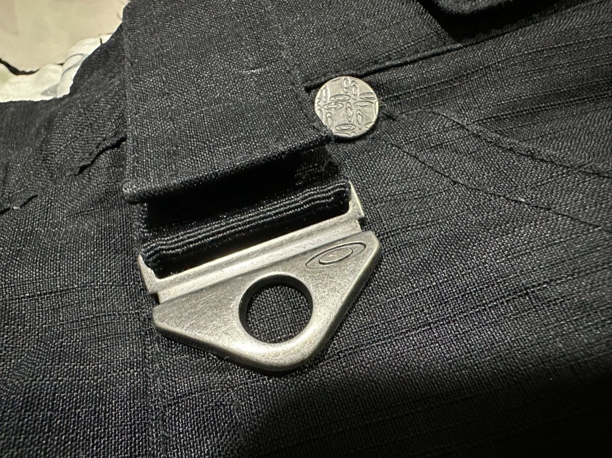 Oakley 🔥Y2K Vintage Oakley Techwear Ski Pants Baggy Flared Ripstop Size US 32 / EU 48 - 9 Thumbnail
