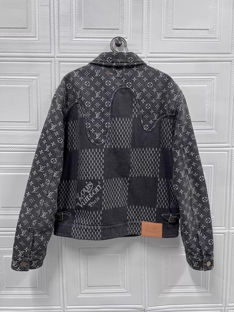 Louis Vuitton Louis Vuitton Nigo Full Logo Denim Jacket Size US M / EU 48-50 / 2 - 2 Thumbnail