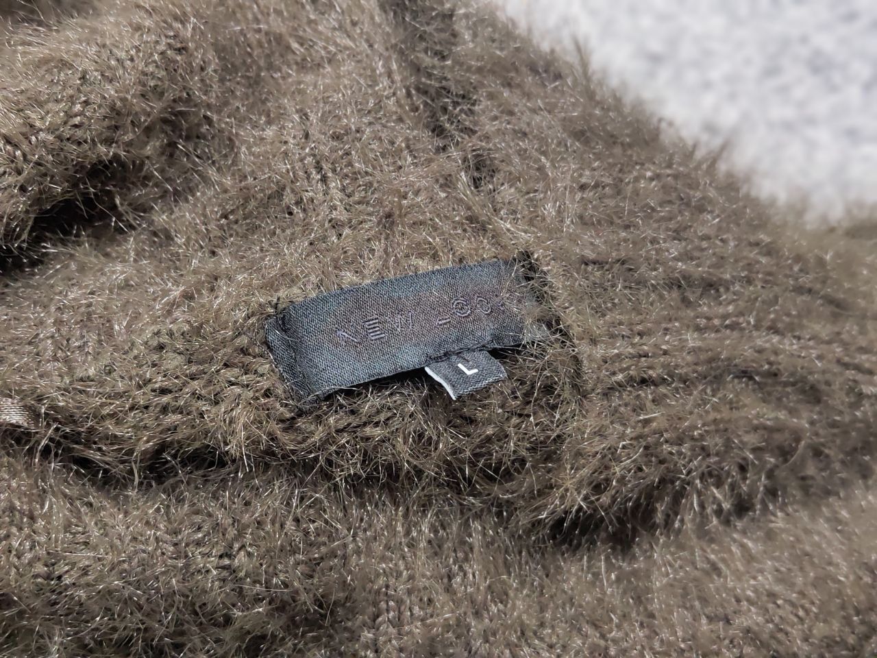 Japanese Brand Vintage Japanese Design Mohair Style fuzzy Sweater Y2K Style Size US L / EU 52-54 / 3 - 15 Thumbnail