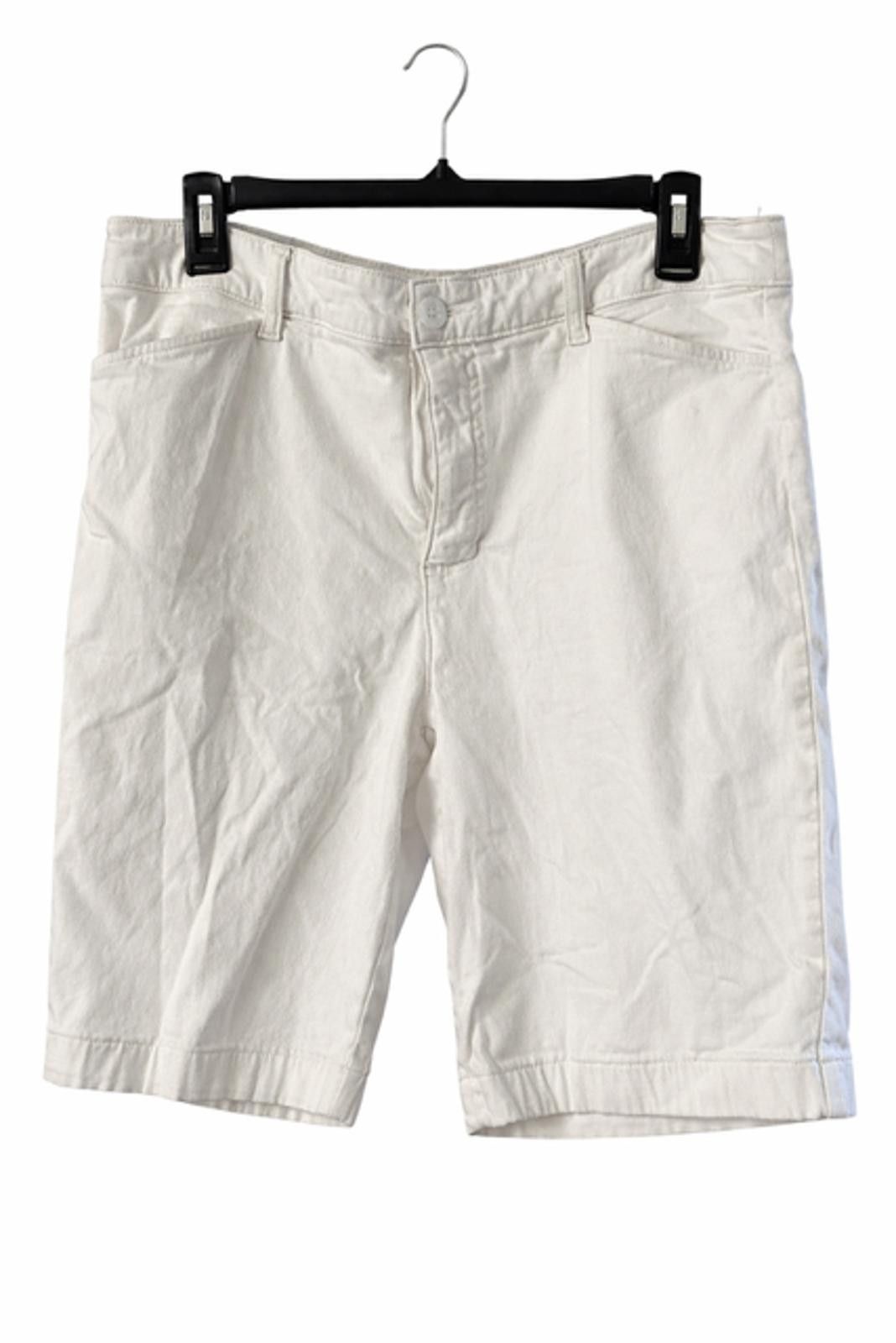 St. Johns Bay St. John's Bay White Bermuda Shorts Size 16 Size US 34 / EU 50 - 1 Thumbnail