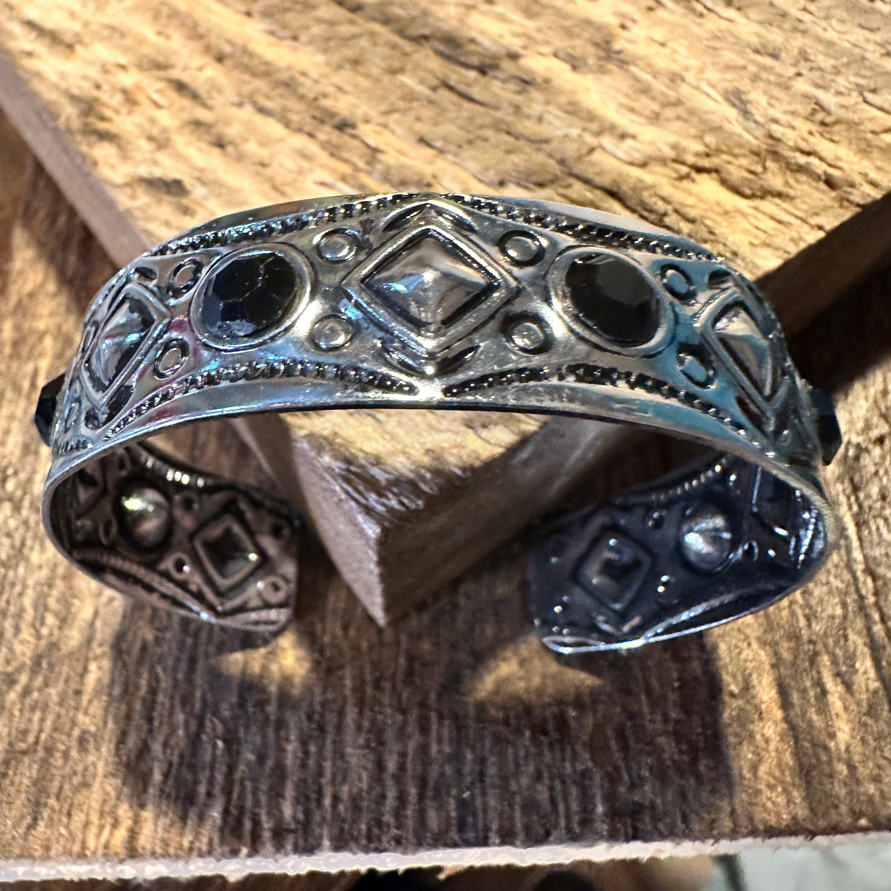 Other Boho Vintage Southwestern Navajo Open Cuff Bracelet, Black O Size ONE SIZE - 5 Thumbnail
