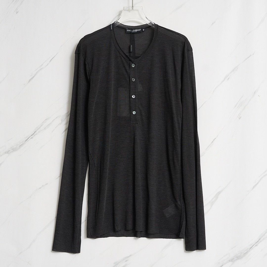 Dolce & Gabbana Dolce&Gabbana Men's Solid Long-Sleeve T-Shirt Size US S / EU 44-46 / 1 - 1 Thumbnail