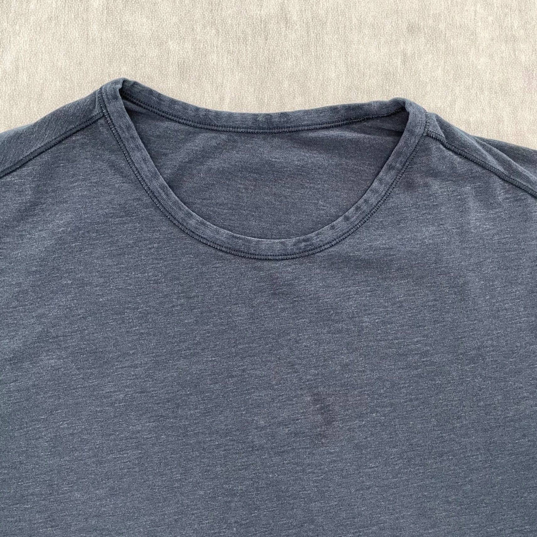 Lululemon Lululemon Shirt Adult XL Blue Everyday Short Sleeve Tee Gym Active Mens Athleisure Size US XL / EU 56 / 4 - 3 Thumbnail