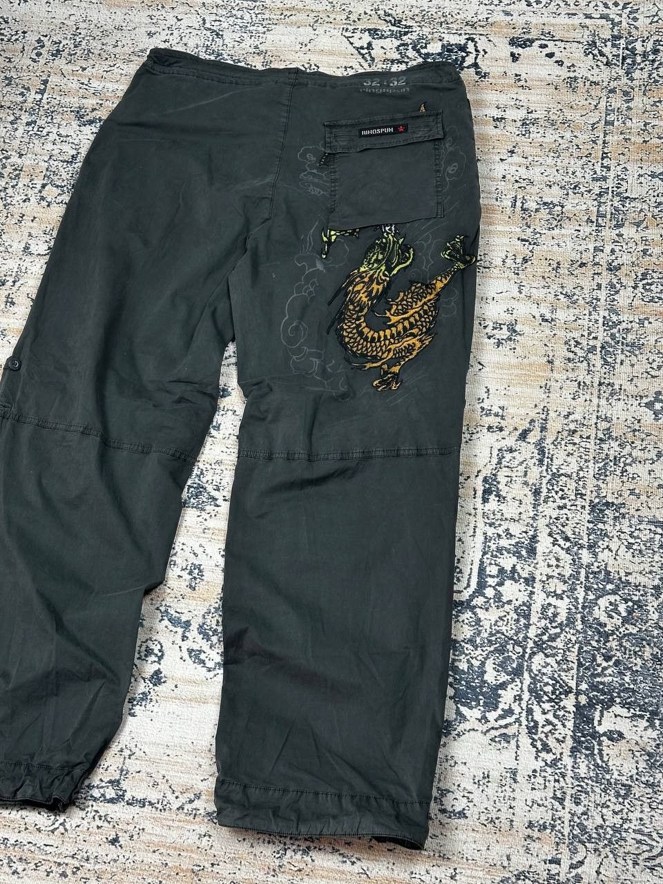 Japanese Brand Jpanese Embroidared Dragon Paraschute Pants Baggy Size US 32 / EU 48 - 1 Thumbnail