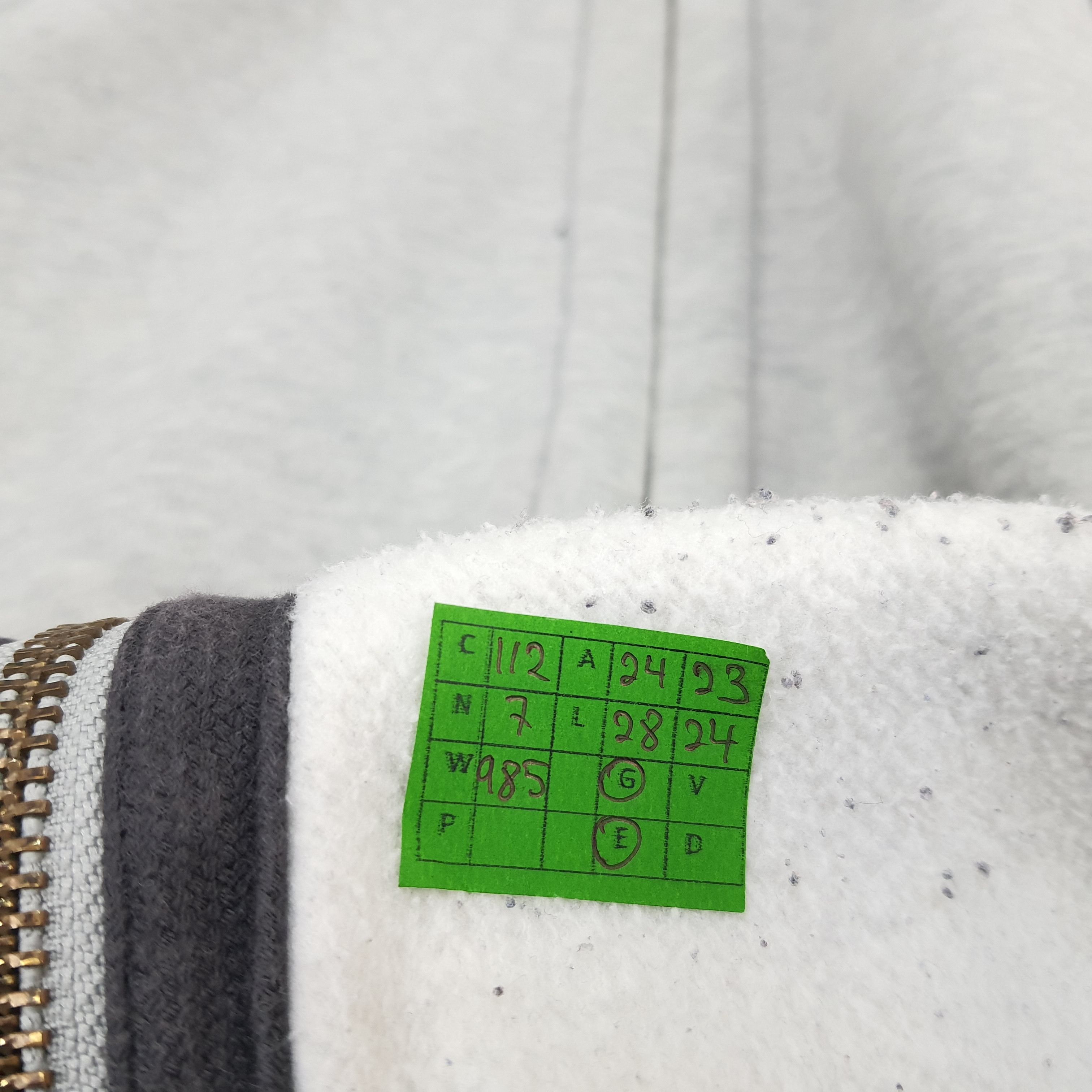 Eddie Bauer × Vintage Vintage Eddie Bauer Sports Shop Hoodies Size US L / EU 52-54 / 3 - 11 Thumbnail
