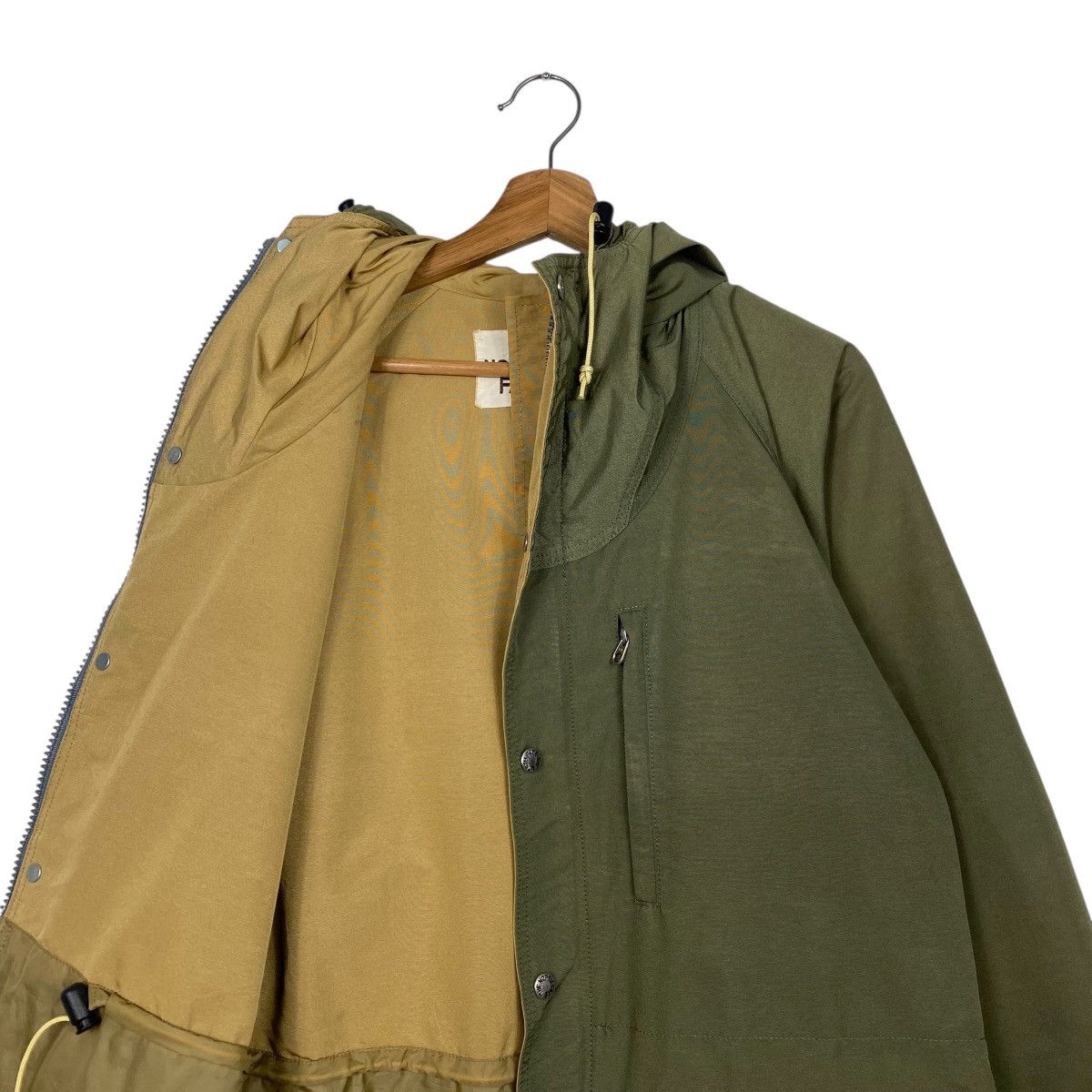 The North Face The North Face Nylon parka jacket Size US L / EU 52-54 / 3 - 11 Thumbnail