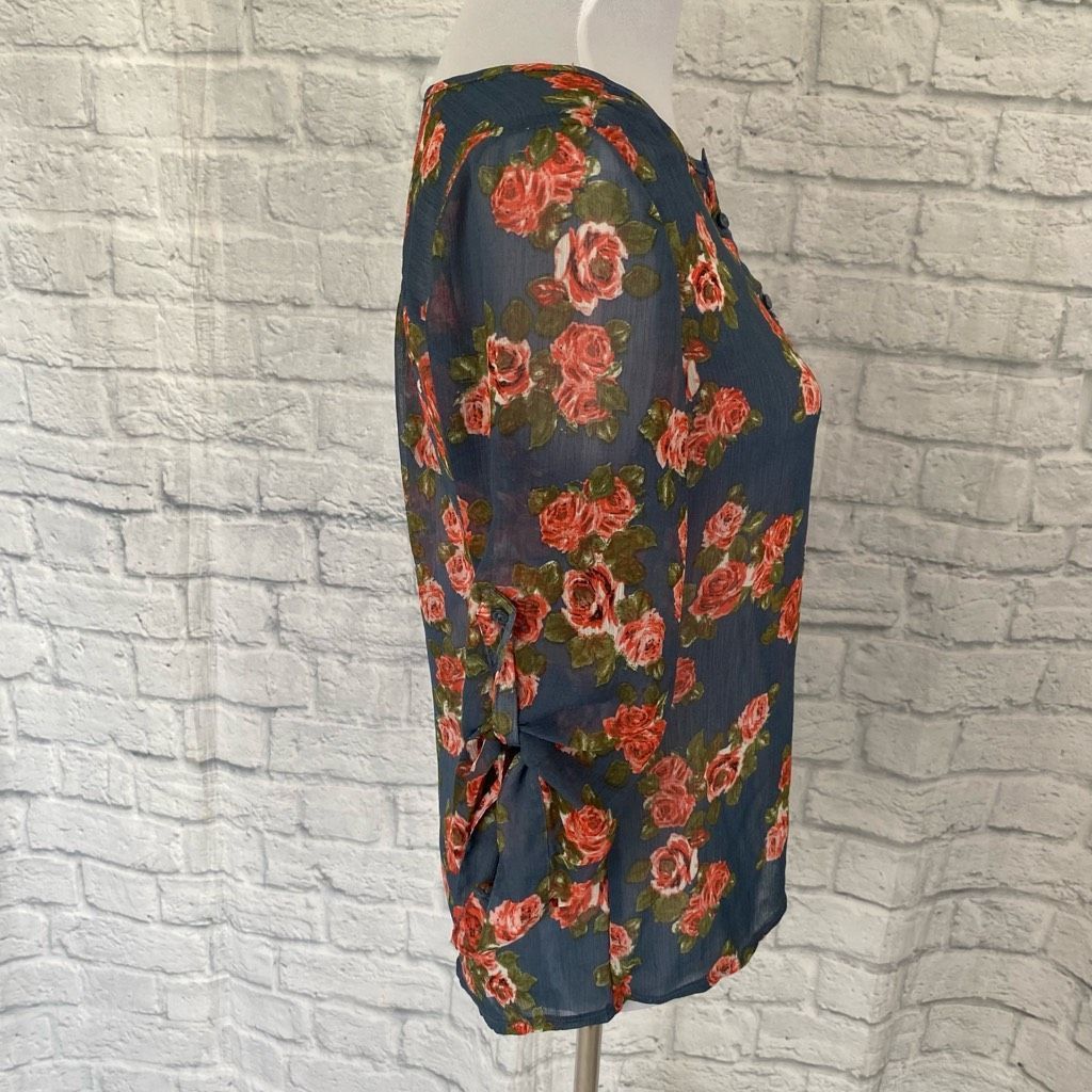 Other Bobbie Brooks women S semi sheer 3/4 sleeve floral print blo Size S / US 4 / IT 40 - 4 Thumbnail