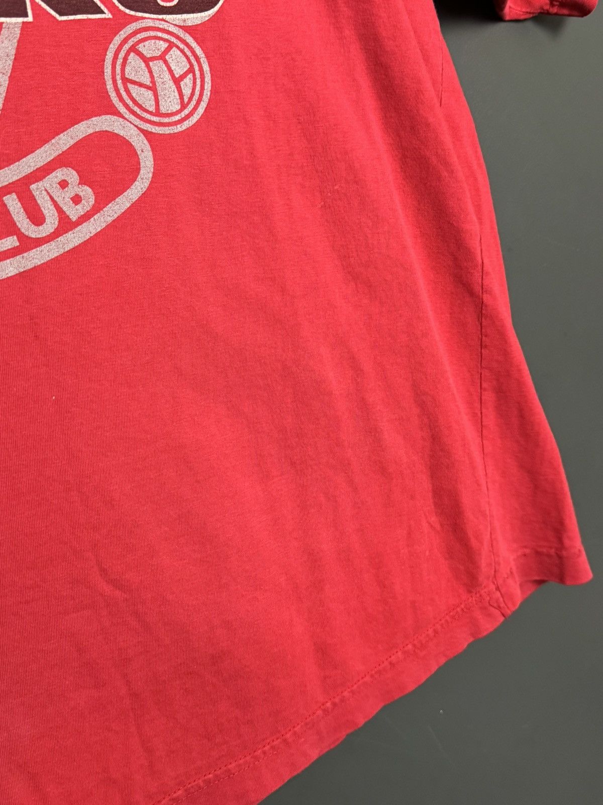 Umbro Vintage Manchester United Sharp Training Football T-Shirt Size US L / EU 52-54 / 3 - 12 Thumbnail