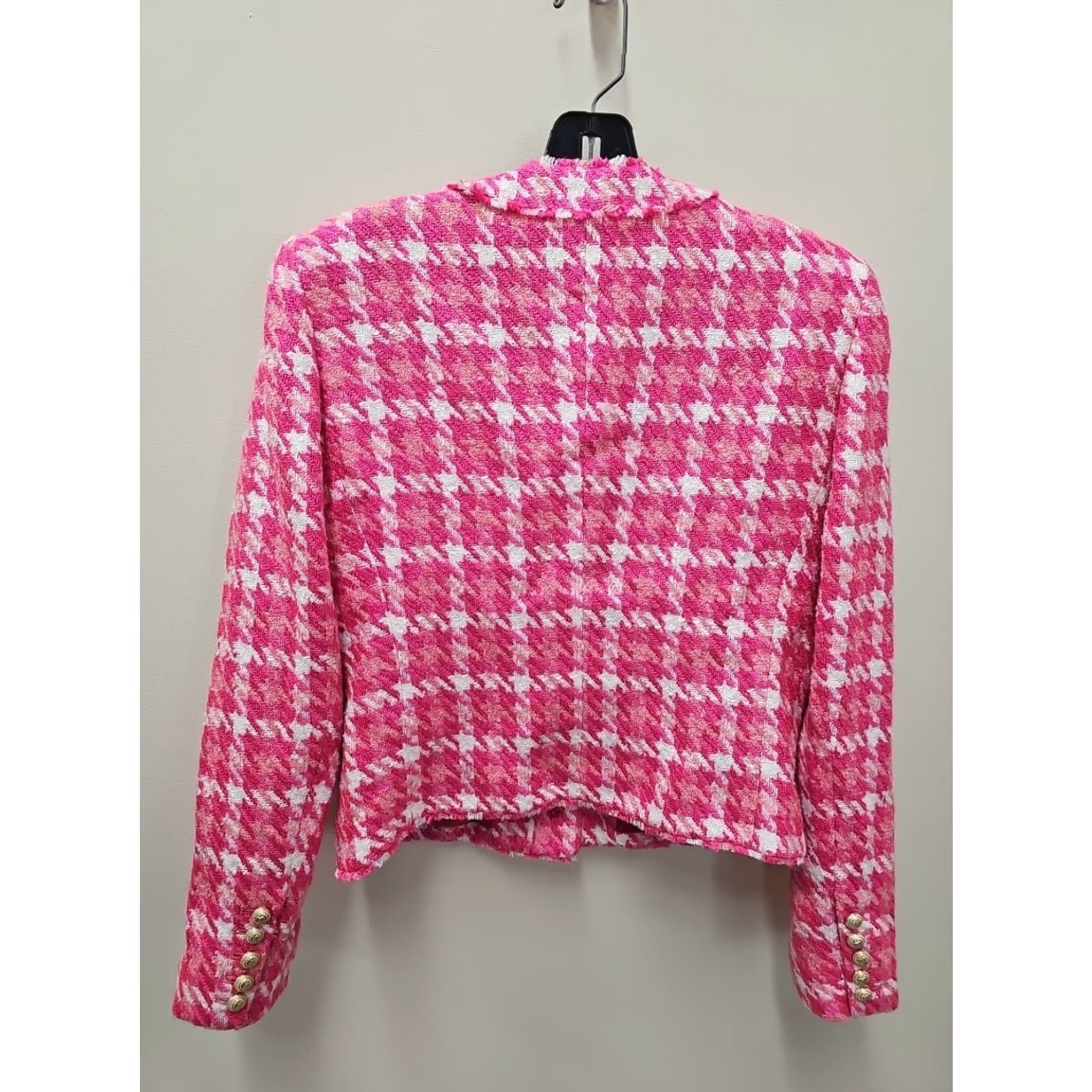 Generation Love VINTAGE Generation Love Pink Tweed Gold Button Blazer Jacket Blazer Womens L Pink 19 Chest 20 Length Size L / US 10 / IT 46 - 4 Thumbnail