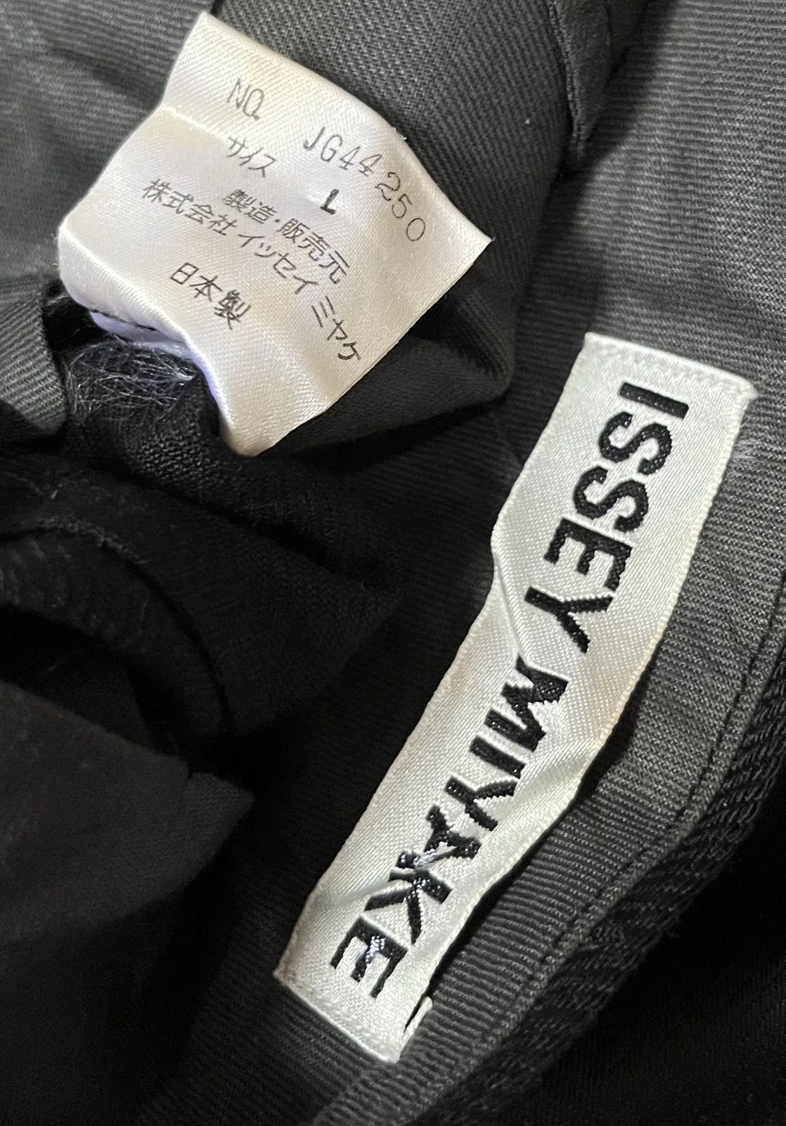 Issey Miyake Vintage issey miyake pleated balloon black trousers Size US 26 / EU 42 - 5 Thumbnail