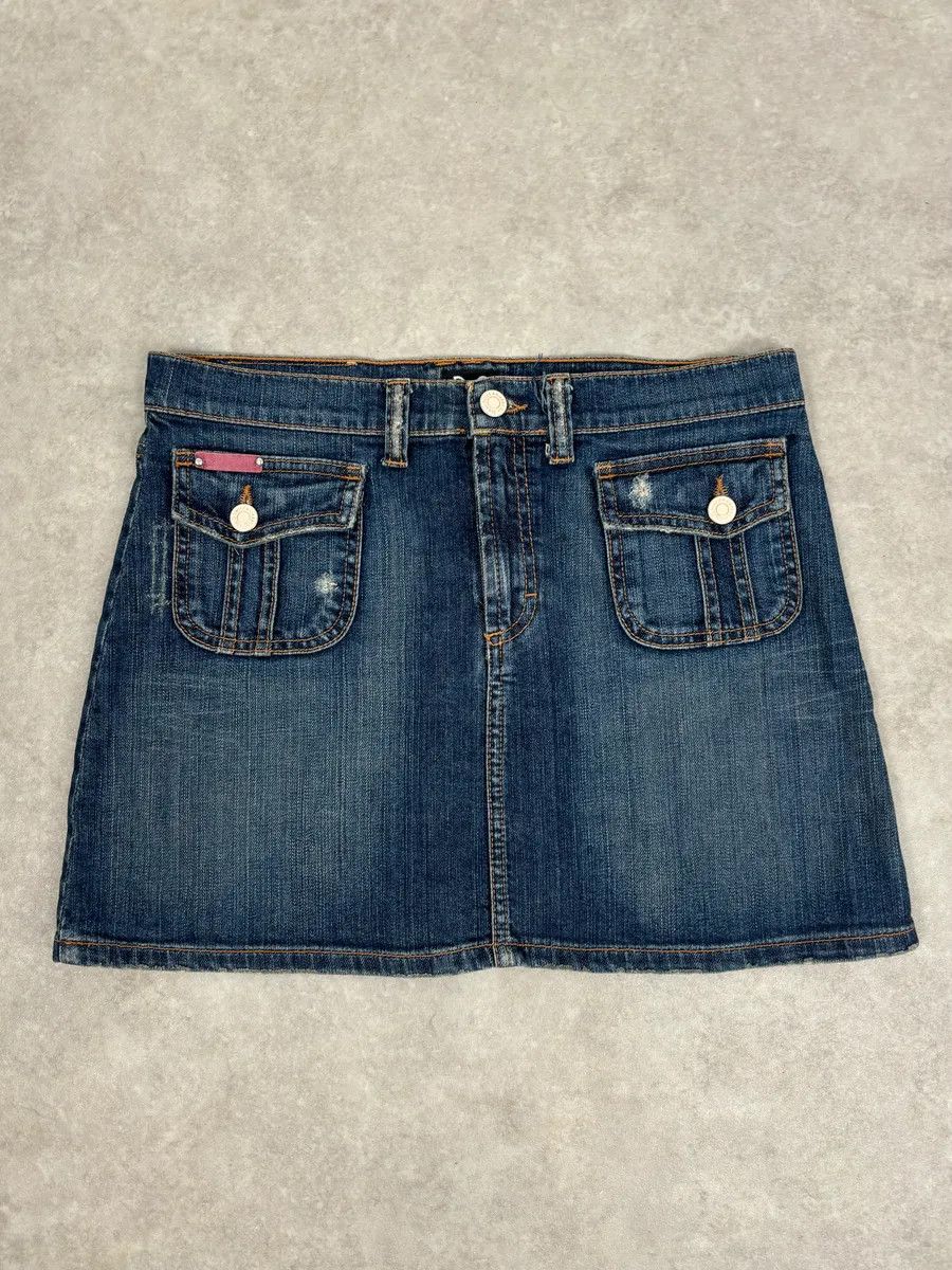 Dolce & Gabbana SS2006 Dolce & Gabbana Navy Denim Multi-Pocket Skirt Size 27" / US 4 / IT 40 - 4 Thumbnail