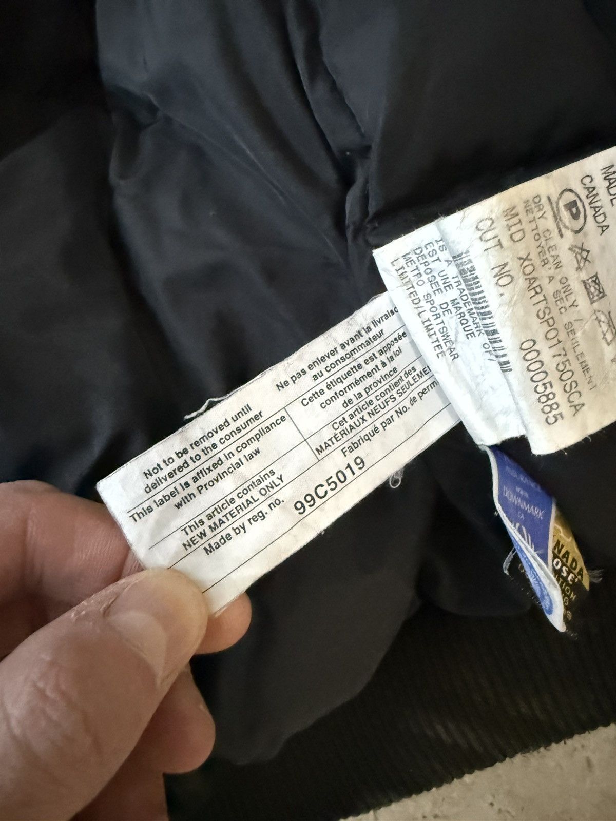 Canada Goose Vintage Canada Goose Down Jacket Chilliwack Bomber Size XS / US 0-2 / IT 36-38 - 10 Thumbnail