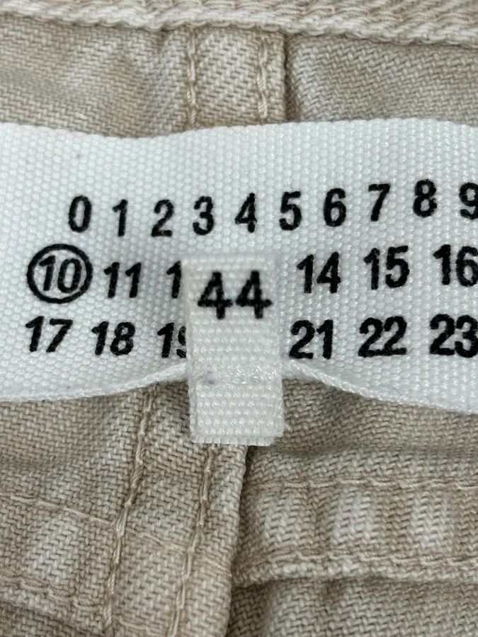 Maison Margiela SS2012 Maison Margiela Beige Denim Signature Distressed Shorts Size 26" / US 2 / IT 38 - 14 Thumbnail