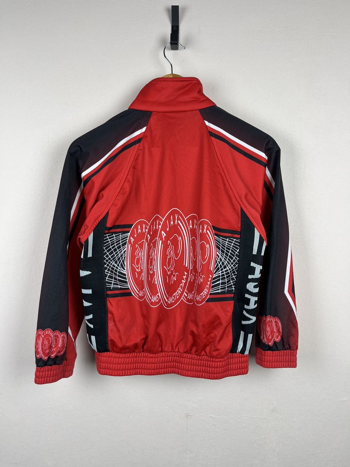 Umbro UMBRO AJAX AMSTERDAM TRACK SUIT JACKET FOOTBALL UMBRO RARE Size US XXS / EU 40 - 10 Thumbnail
