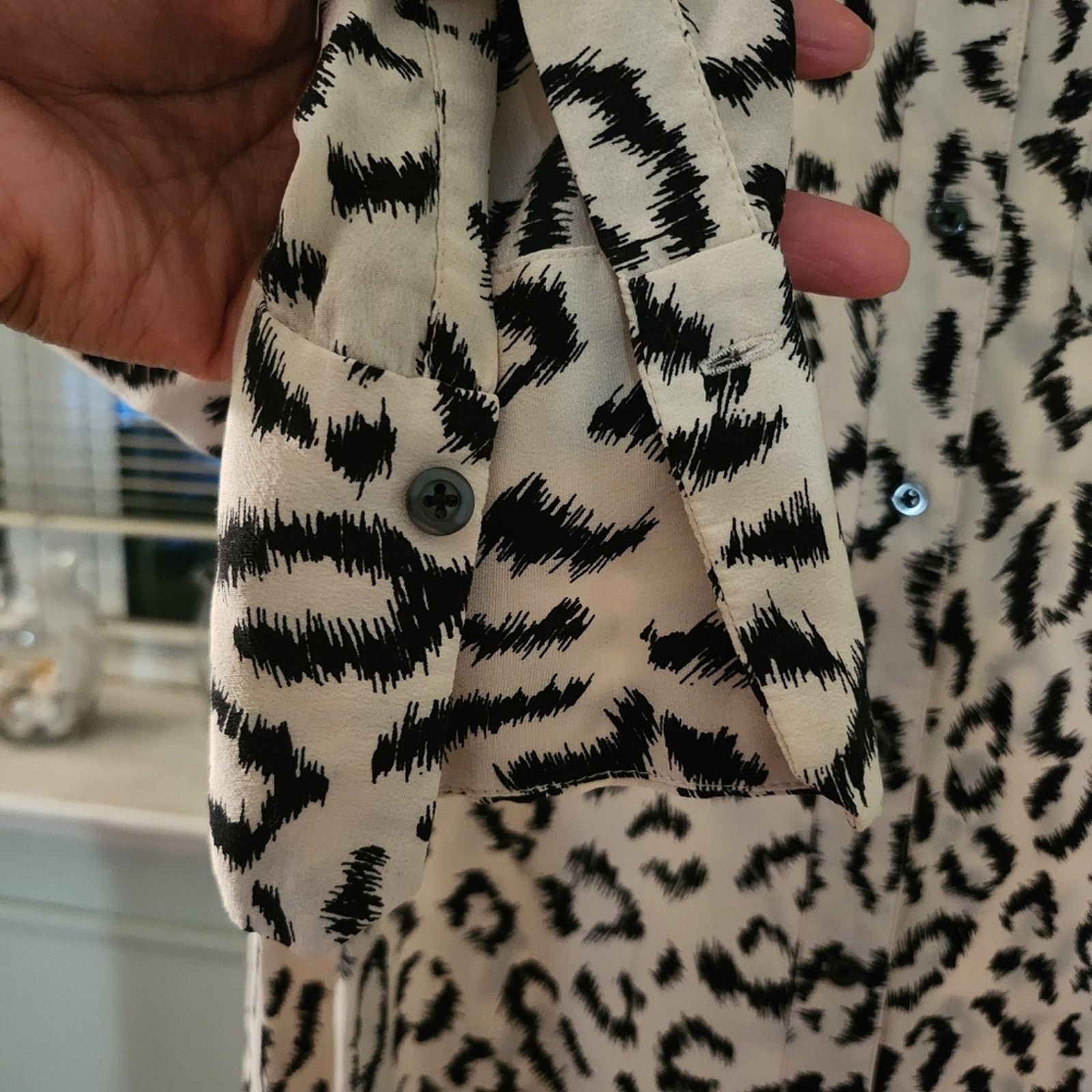 A.L.C. A.L.C Animal print silk blouse Size XS / US 0-2 / IT 36-38 - 5 Thumbnail
