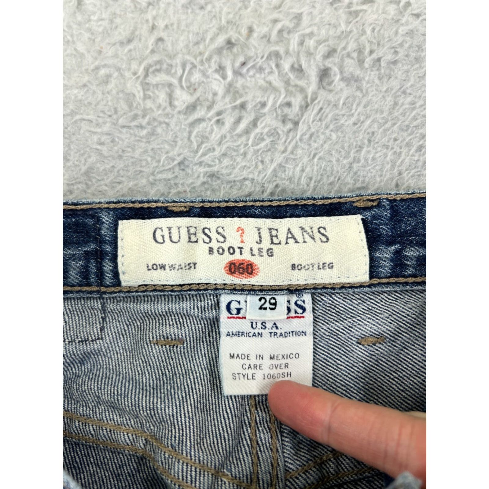 Guess VINTAGE Guess Jeans Womens 29 Blue Denim Jeans Bootcut Low Waist Cotton 26x27 Size 29" - 6 Thumbnail