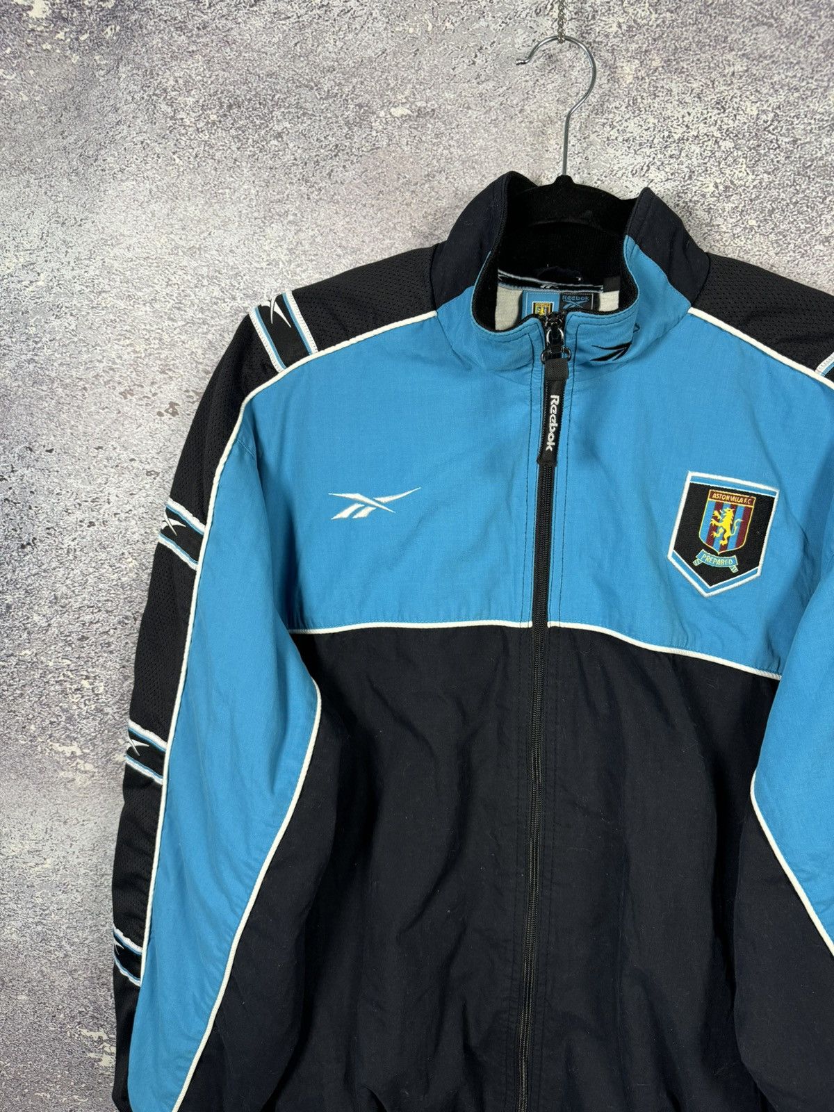 Reebok × Vintage 90’s Aston Villa Football Training Track 1998/99 Reebok S sz Size US S / EU 44-46 / 1 - 3 Thumbnail