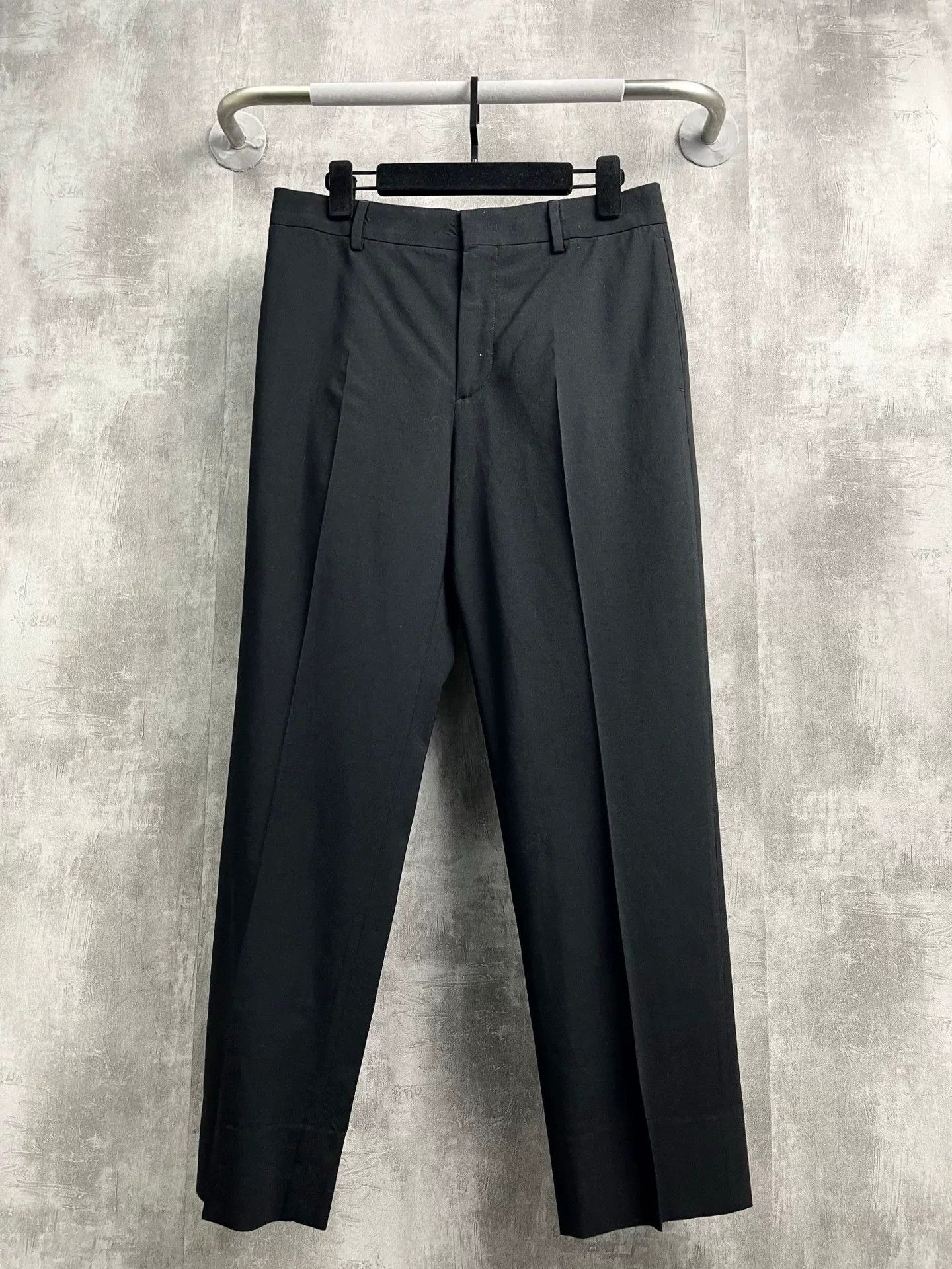 Valentino Valentino Black Wool Casual Pants Size US 30 / EU 46 - 1 Thumbnail