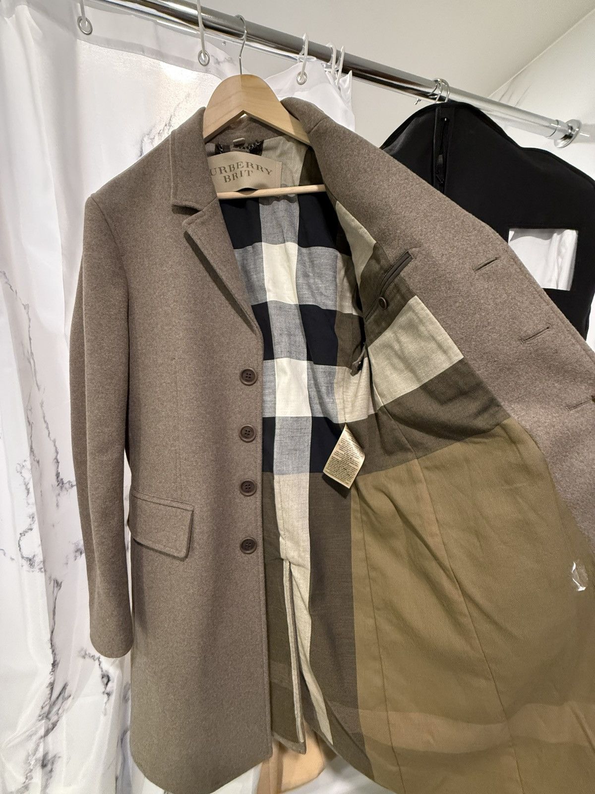 Burberry Grey Burberry Overcoat Size US M / EU 48-50 / 2 - 2 Thumbnail