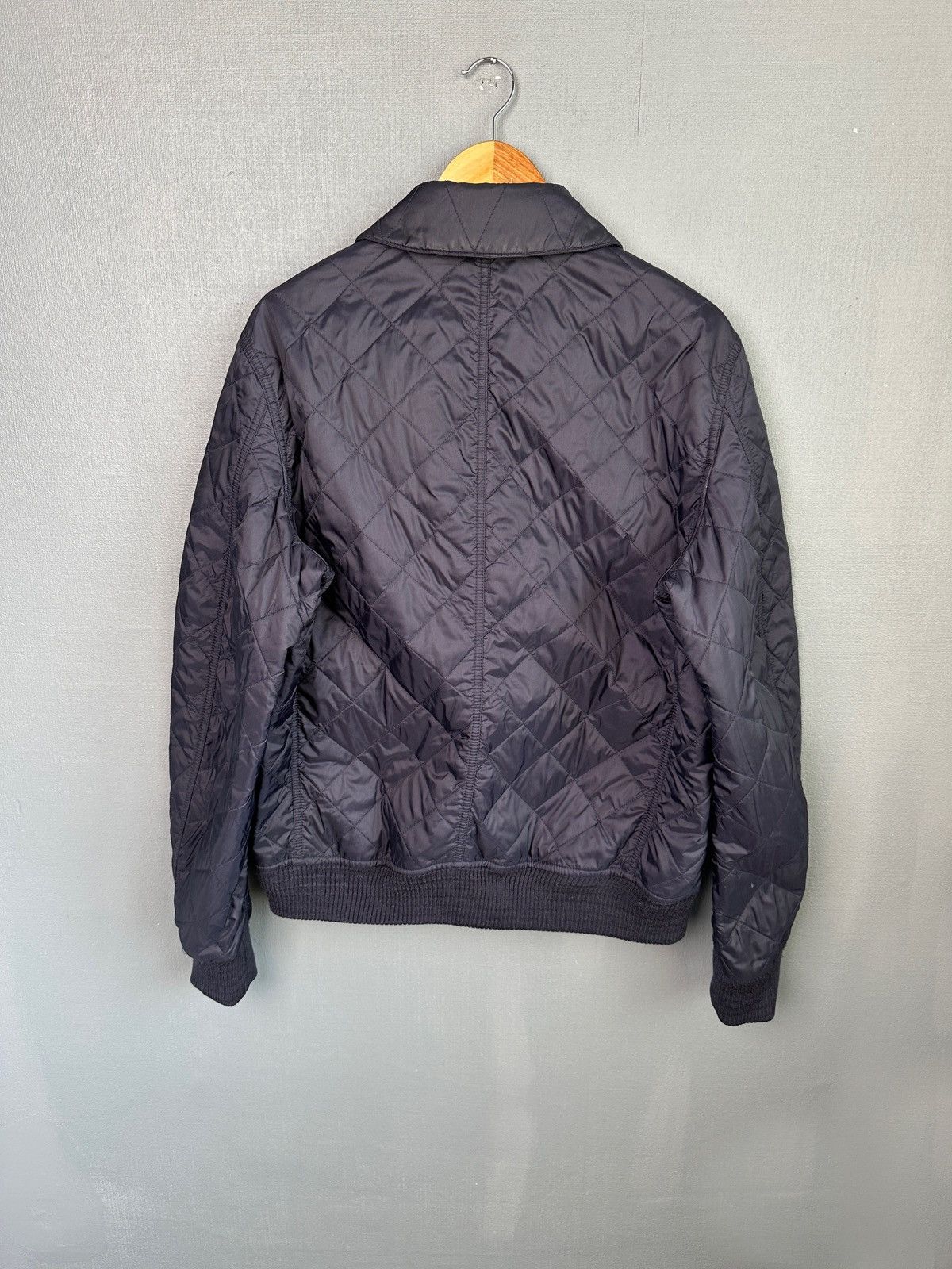 Barbour Men’s BARBOUR Bow Quilt Bomber Jacket Blue size L Size US L / EU 52-54 / 3 - 2 Thumbnail
