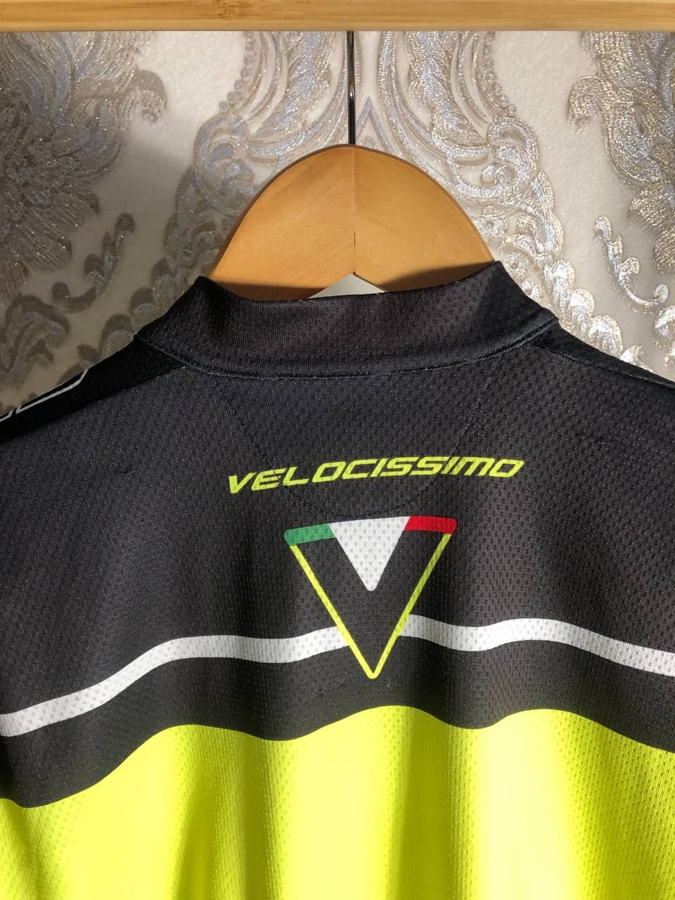 Vintage Very Rare Castelli Cycle Italy T-Shirt Retro Jersey Y2K 90s Size US L / EU 52-54 / 3 - 6 Thumbnail