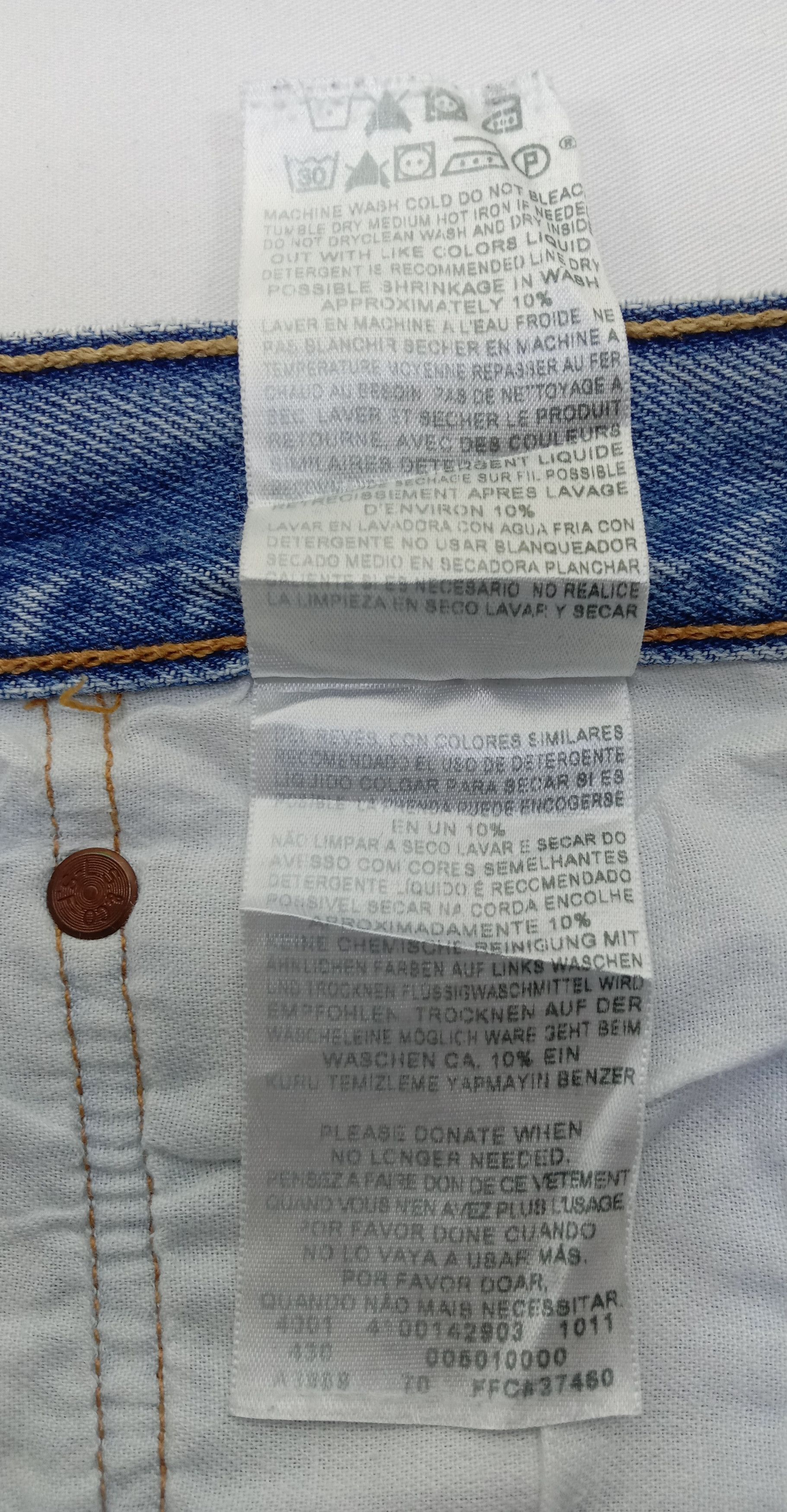 Levi's Vintage Levi's 501 Light Wash Jeans Distressed Denim Size US 40 / EU 56 - 15 Thumbnail