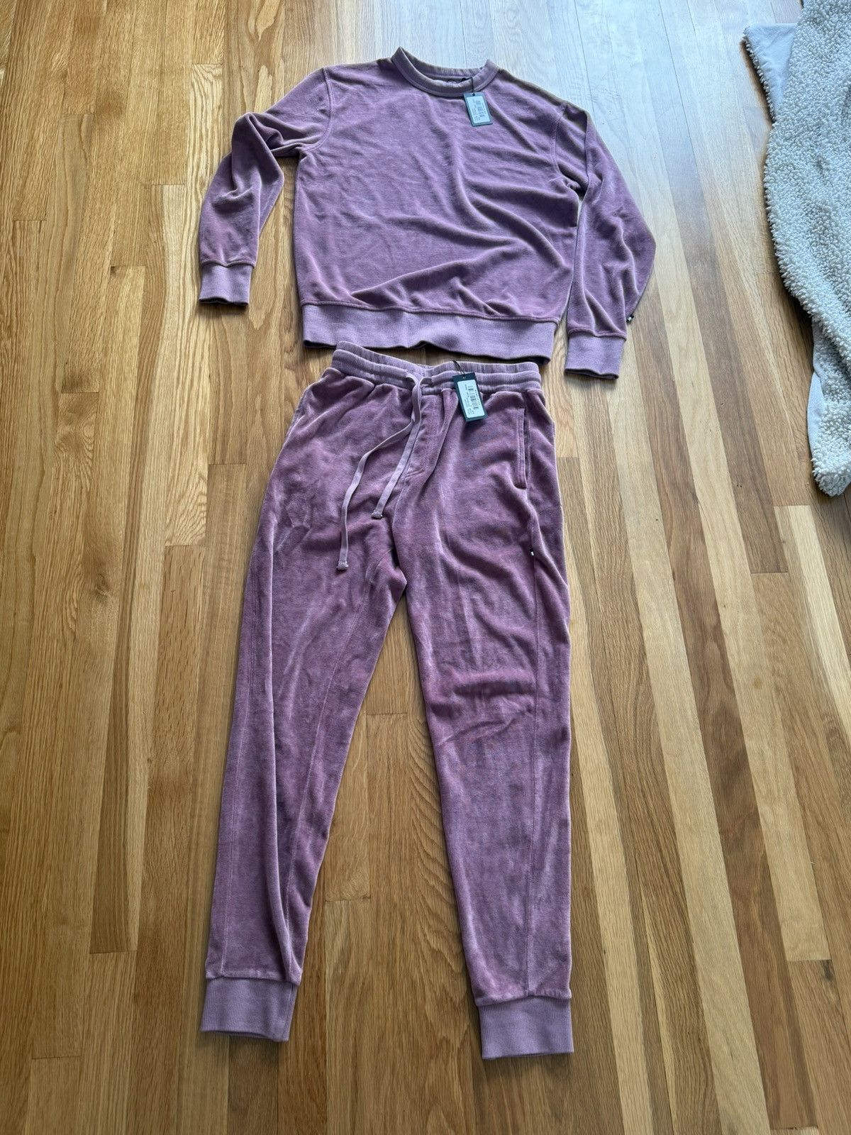 Goodlife Goodlife Velour Sweatsuit Sweatpants & Sweatshirt Set NWT Size US S / EU 44-46 / 1 - 1 Thumbnail