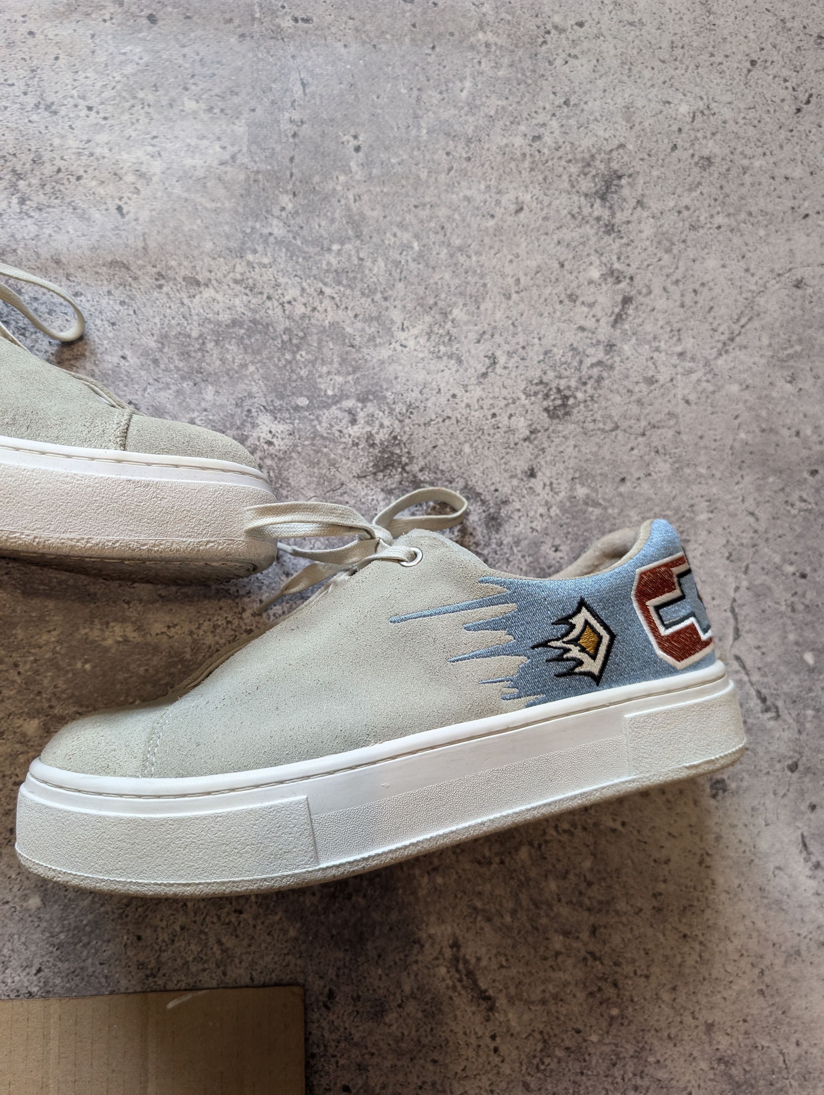 Eytys Esther Mahlangu Doja Suede Grey Size US 6.5 / EU 39-40 - 2 Thumbnail