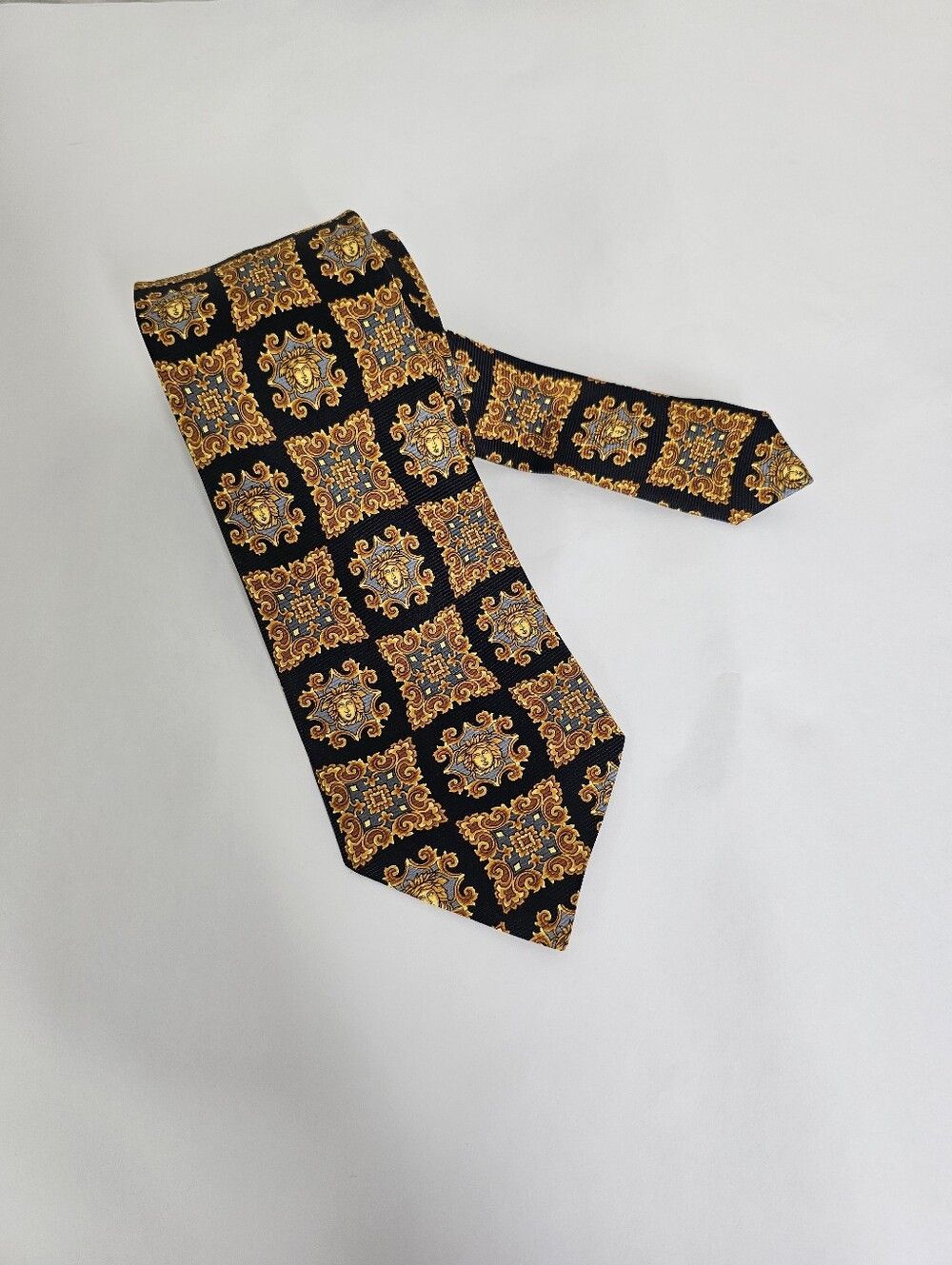 Versace Vintage Gianni Versace Medusa Baroque Silk Tie Navy Gold Size ONE SIZE - 1 Thumbnail