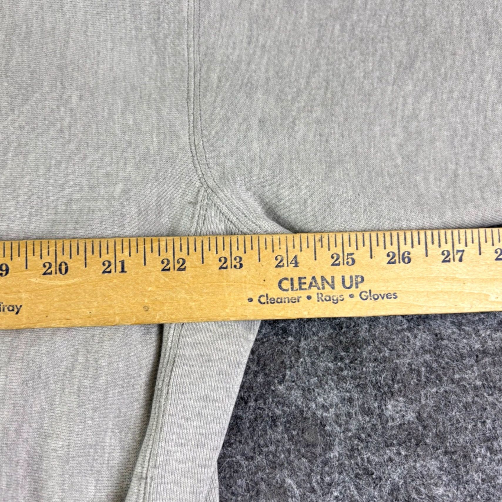 Champion VINTAGE Champion Sweatshirt Wide Reverse Weave Crew Neck XL Mens Gray 90s Size US XL / EU 56 / 4 - 4 Thumbnail