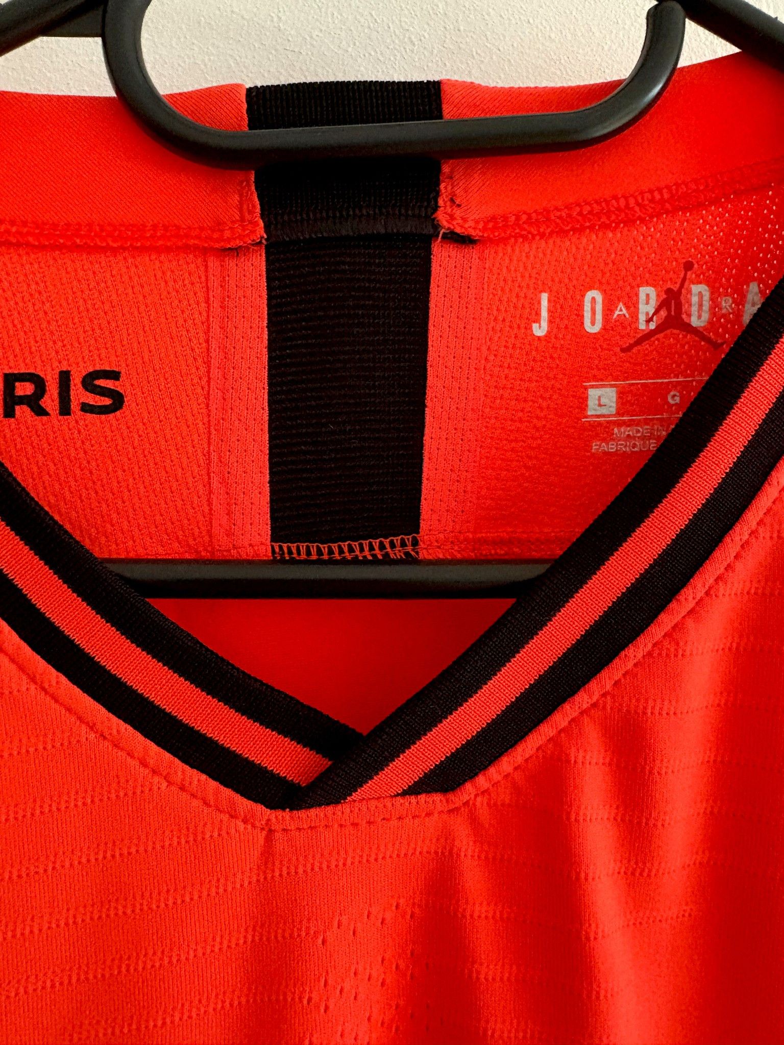 Jordan Brand PSG 2019/20 Away - Icardi 18 - Authentic Player Version Size US L / EU 52-54 / 3 - 6 Thumbnail