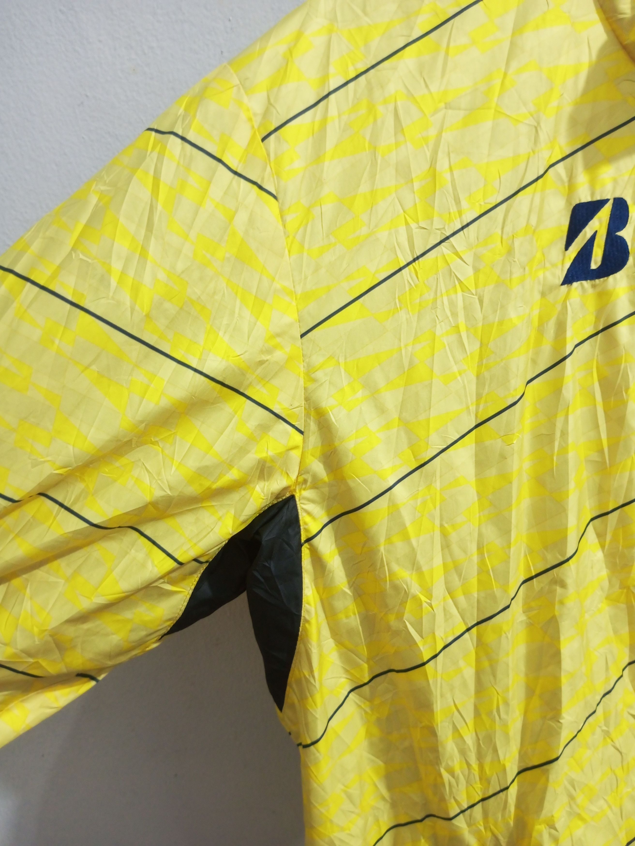 Other Vintage Bridgestone Golf full print jacket Size US L / EU 52-54 / 3 - 3 Thumbnail