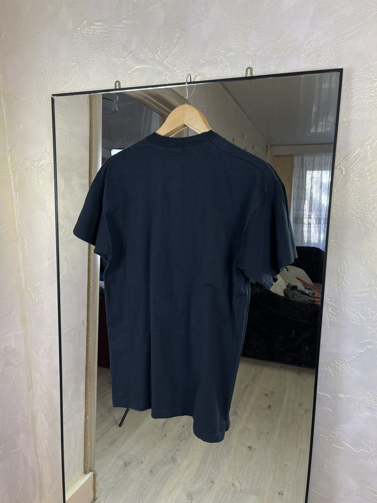 Vintage Vtg 2002 Star Trek Enterprise T'Pol Graphic Sci-Fi Tee Size US M / EU 48-50 / 2 - 7 Thumbnail