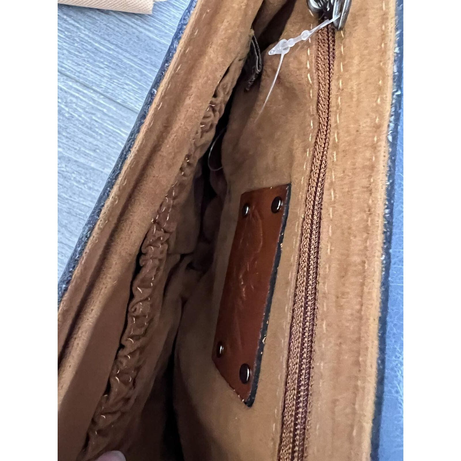 Patricia Nash Patricia Nash Quilted Waxed Leather Crossbody Bag A544330 Size ONE SIZE - 6 Thumbnail