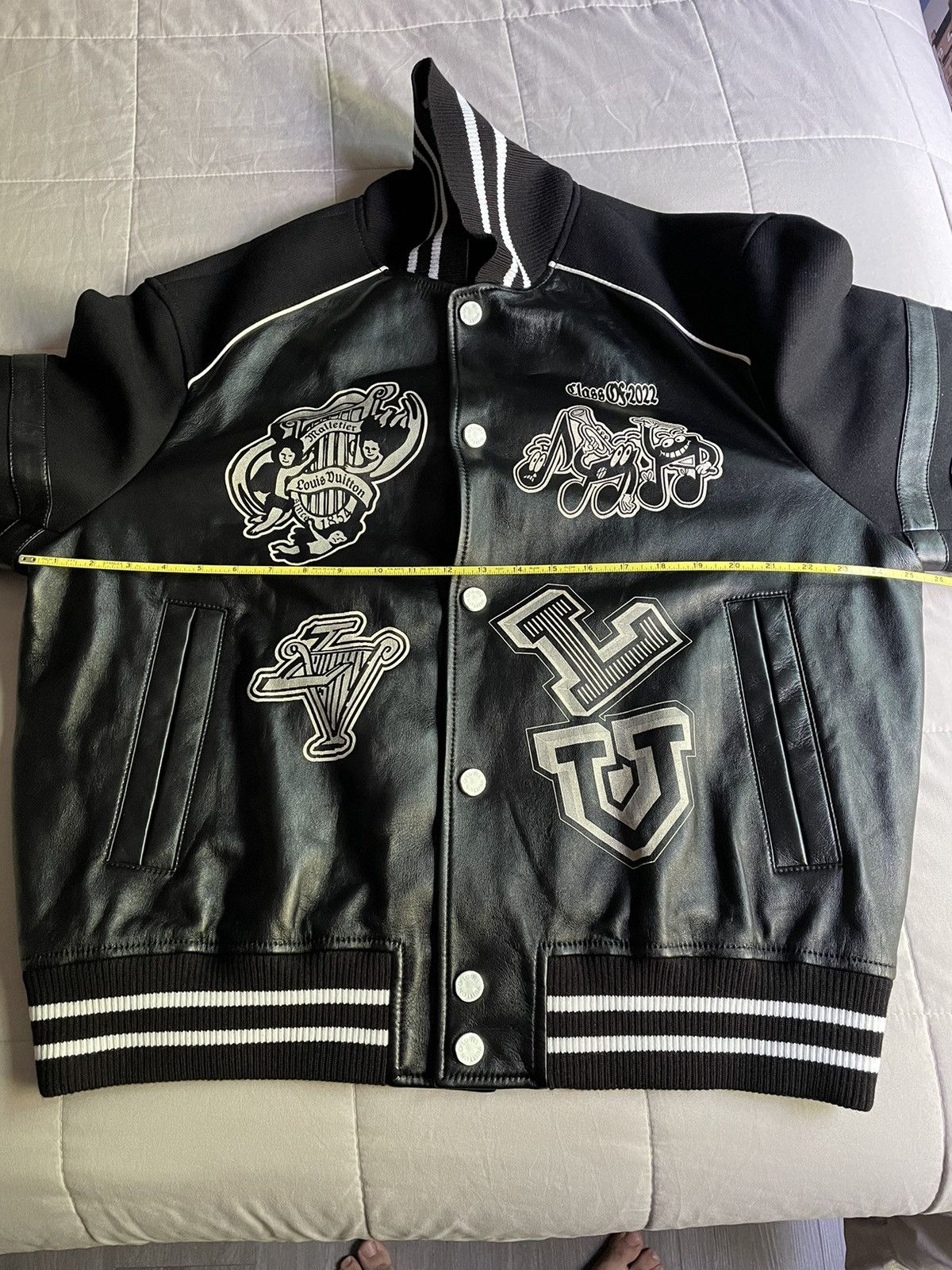 Louis Vuitton Louis Vuitton Black Leather Varsity Jacket Size US L / EU 52-54 / 3 - 12 Thumbnail