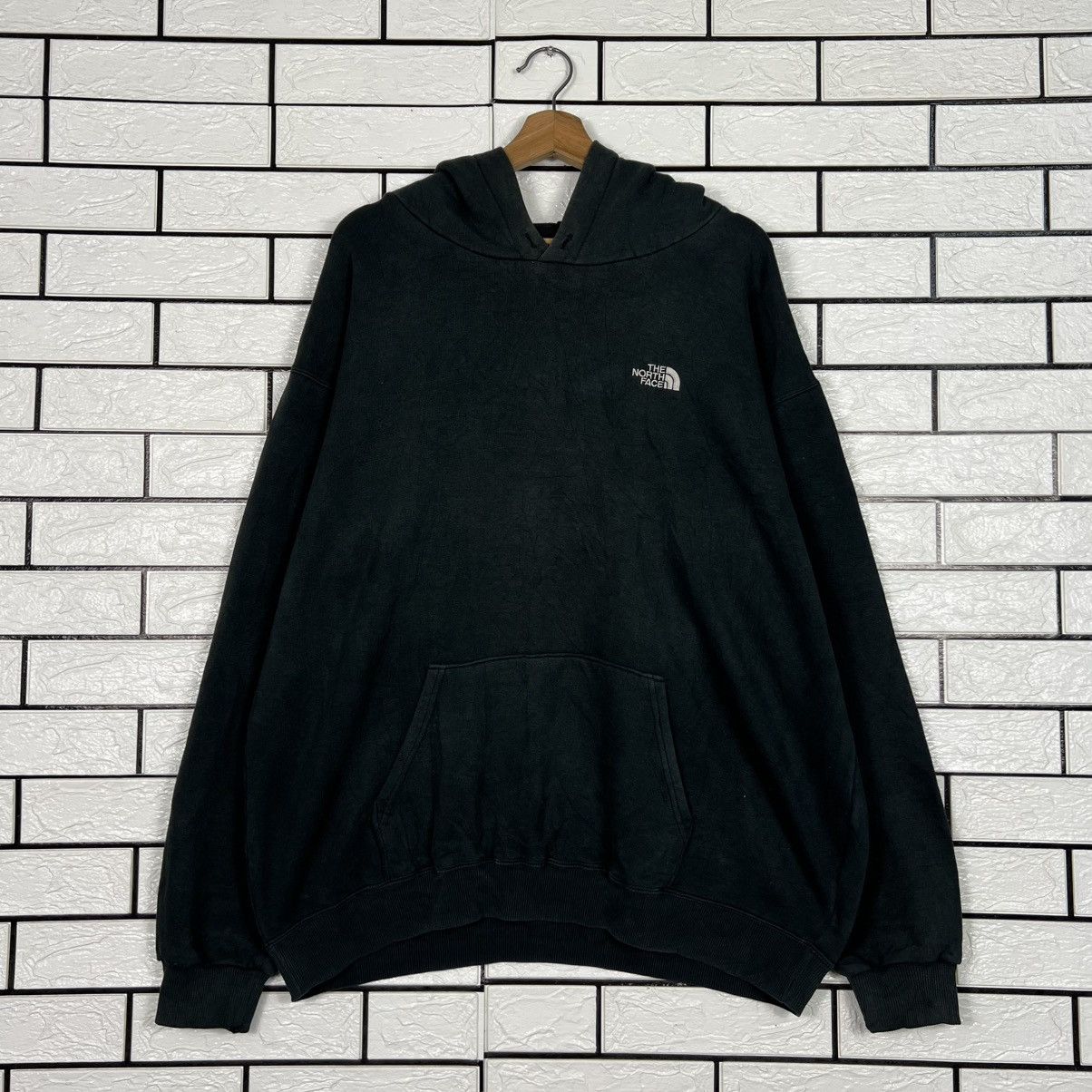 The North Face THE NORTH FACE Embroidered Logo Pullover Hoodies #4213-C192 Size US XXL / EU 58 / 5 - 9 Thumbnail