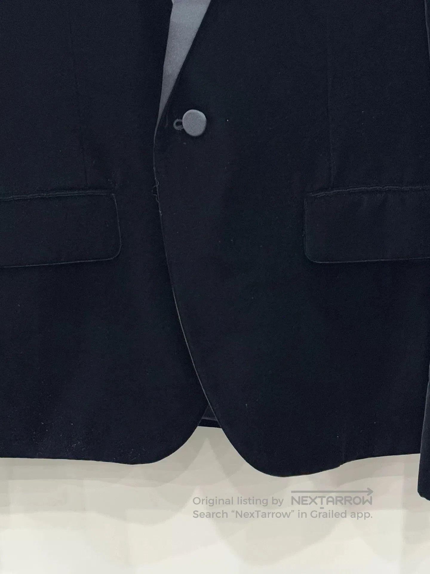 Saint Laurent Paris black velvet smoking suit from Saint Laurent. Size US M / EU 48-50 / 2 - 4 Thumbnail