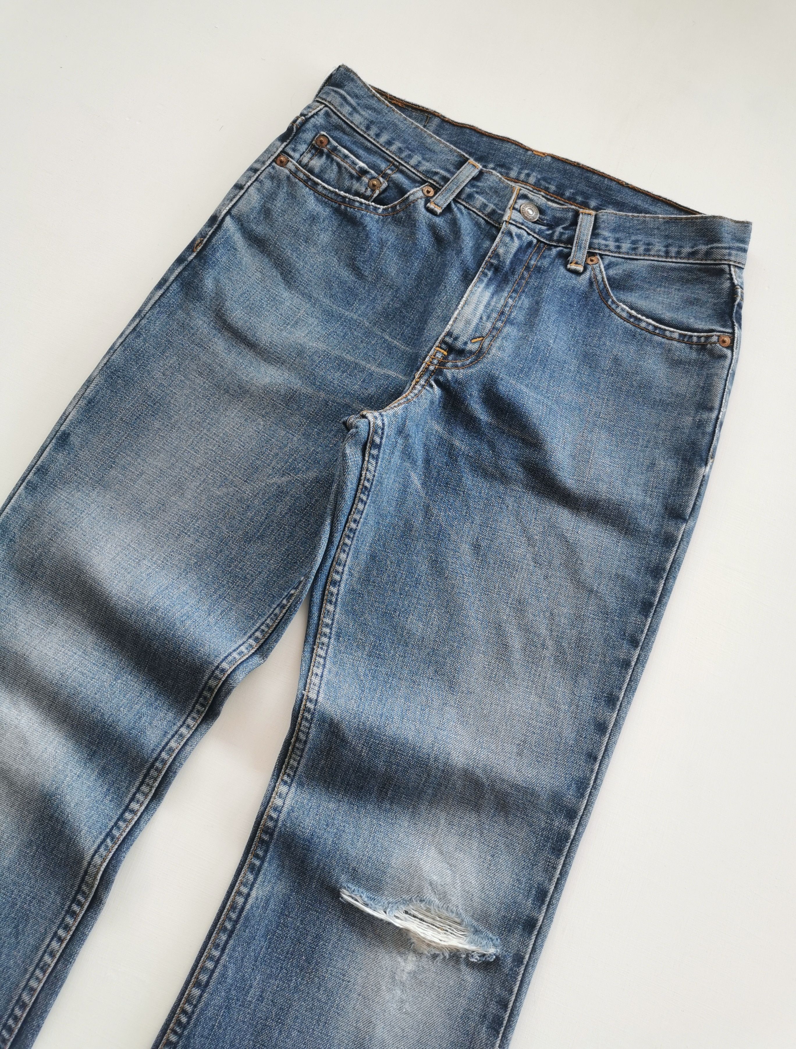 A1923 Levis 553 Flare Jeans Size US 29 - 9 Thumbnail