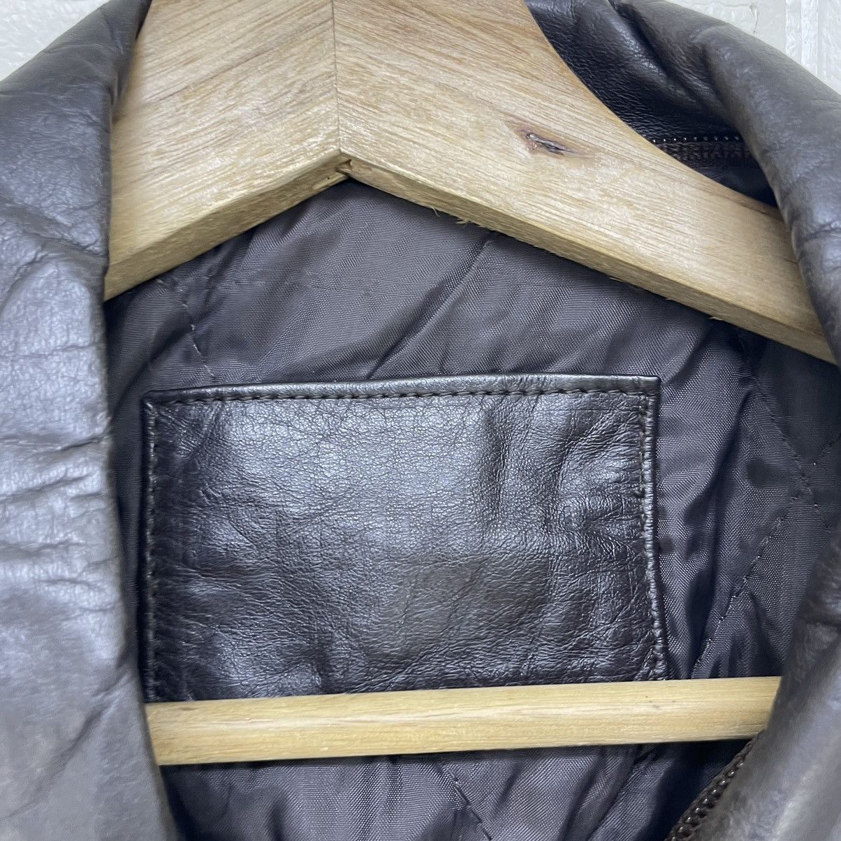 Other Japanese Brand Leather Jacket Type A2 Usaf Size US M / EU 48-50 / 2 - 6 Thumbnail