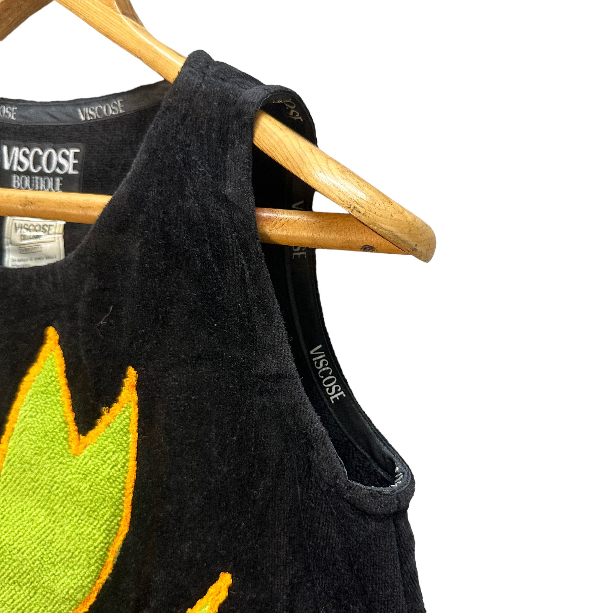 Japanese Brand VISCOSE BOUTIQUE FLOWERS BIG LOGO TANK TOP #8429-008 Size S / US 4 / IT 40 - 5 Thumbnail