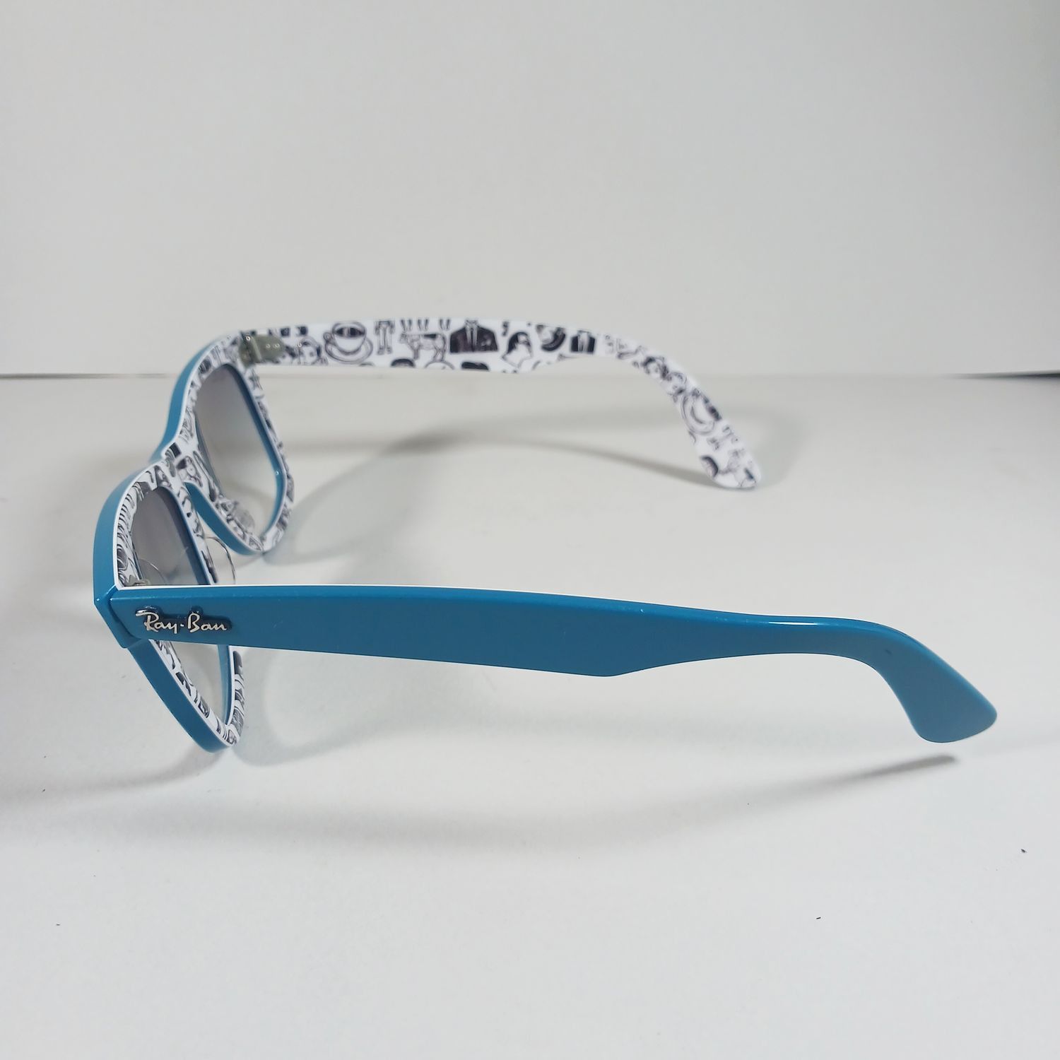 RayBan Ray Ban RB2140 Blue Comics Special Series Sunglasses w/Case Size ONE SIZE - 8 Thumbnail