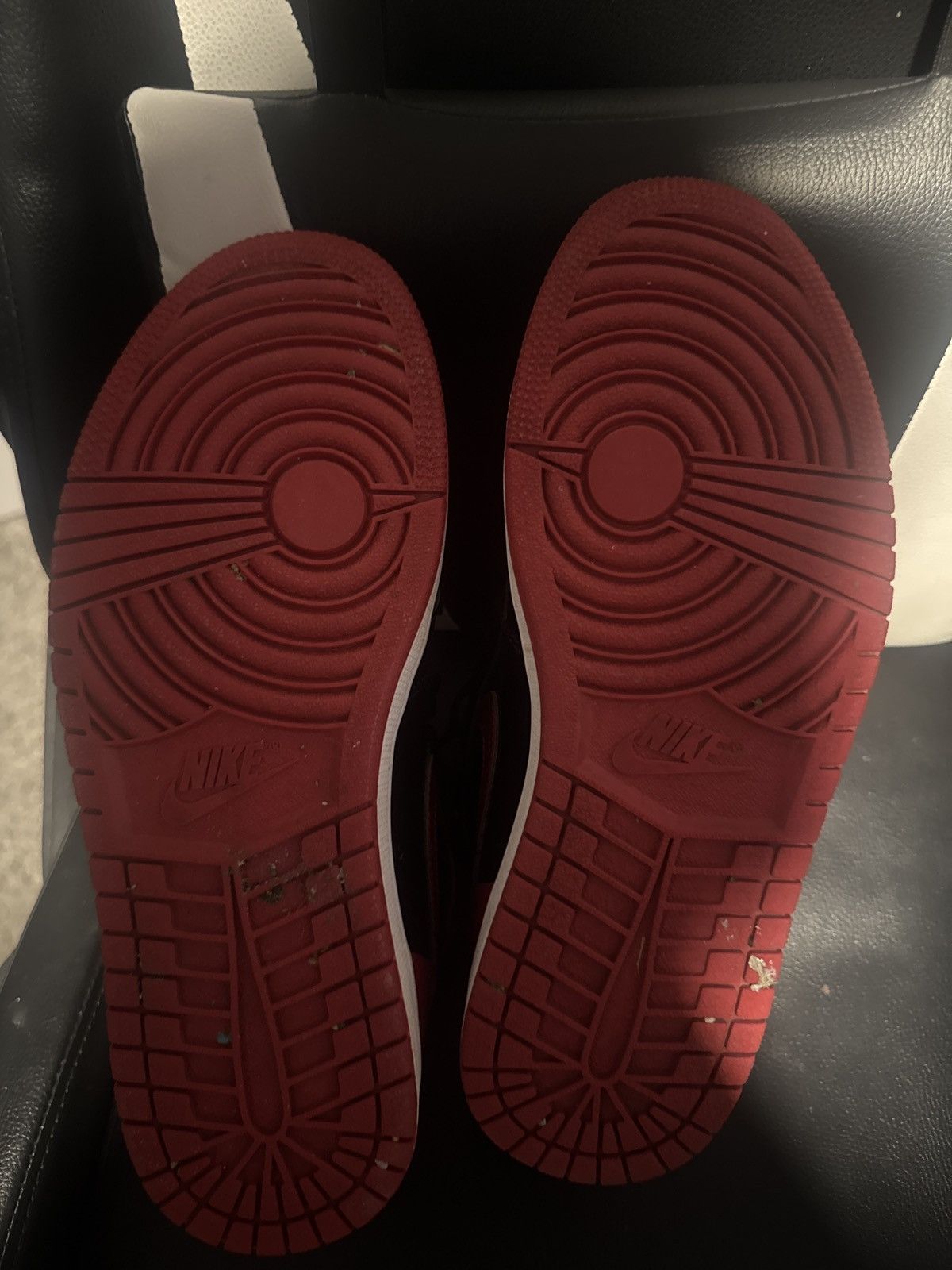 Jordan Brand Air Jordan 1 Retro OG patent bred Size US 9.5 / EU 42-43 - 8 Thumbnail