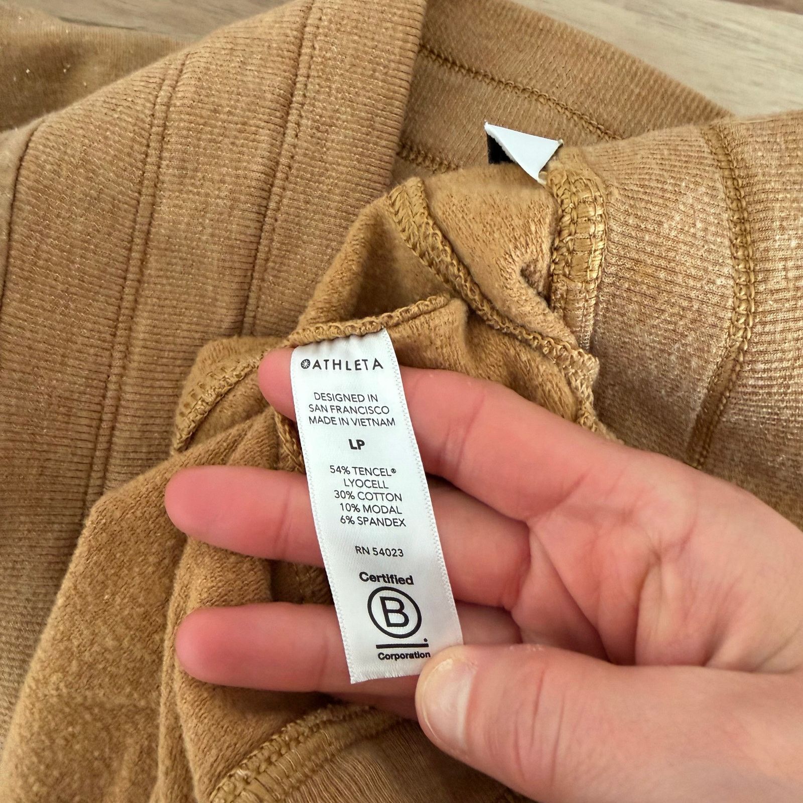 Athleta Athleta Tan Balance Pants Sz LP Size 31" - 3 Thumbnail