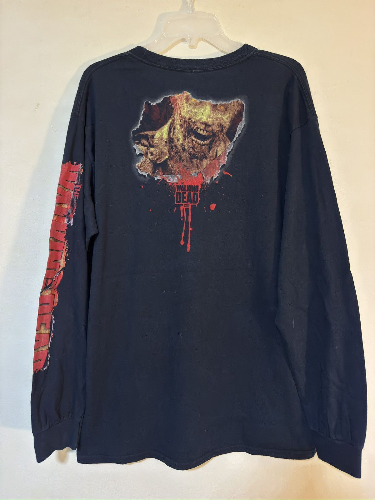 Vintage Vintage The Walking Dead Long Sleeve Size US L / EU 52-54 / 3 - 3 Thumbnail