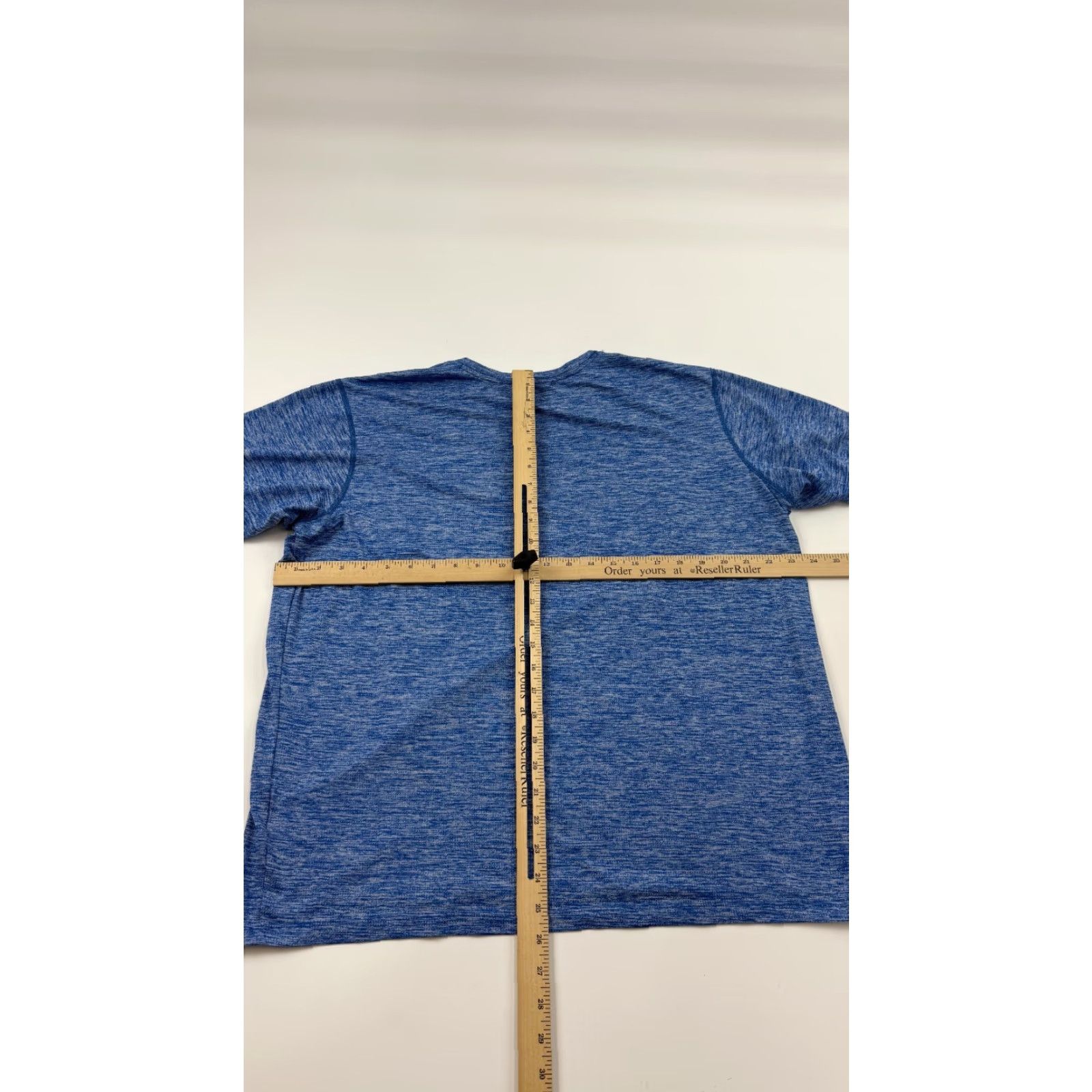 Vintage COLUMBIA Men's XL Blue Short Sleeve Crew Neck Pullover Activewear Shirt Outdoor Size US XL / EU 56 / 4 - 5 Thumbnail