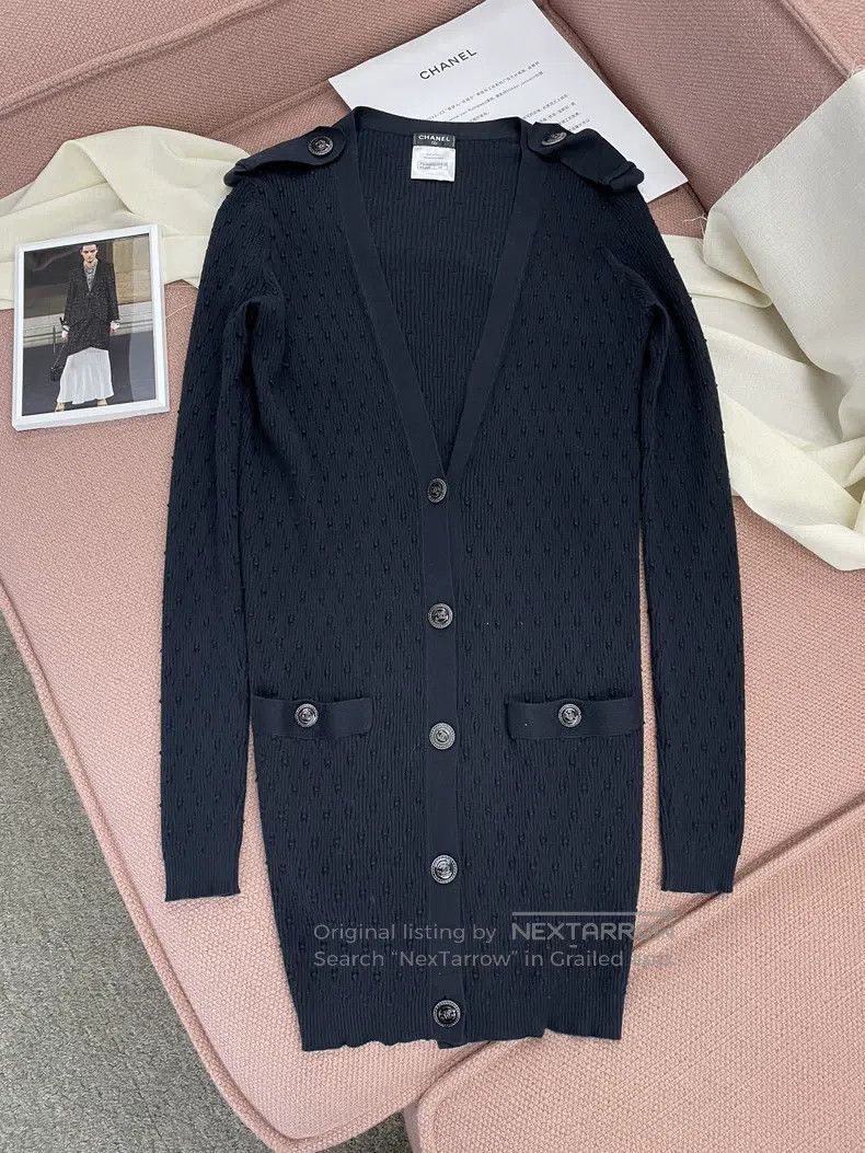 Chanel Chanel Black diamond check knitted double c button long sl Size XS / US 0-2 / IT 36-38 - 1 Thumbnail