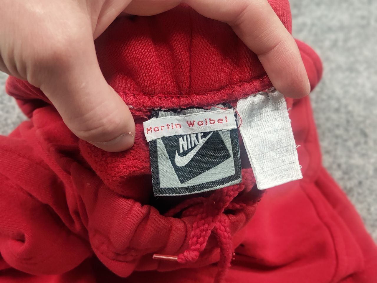 Nike Vintage 80's Nike Swoosh Logo Red Cotton Casual Shorts USA Size US 34 / EU 50 - 11 Thumbnail