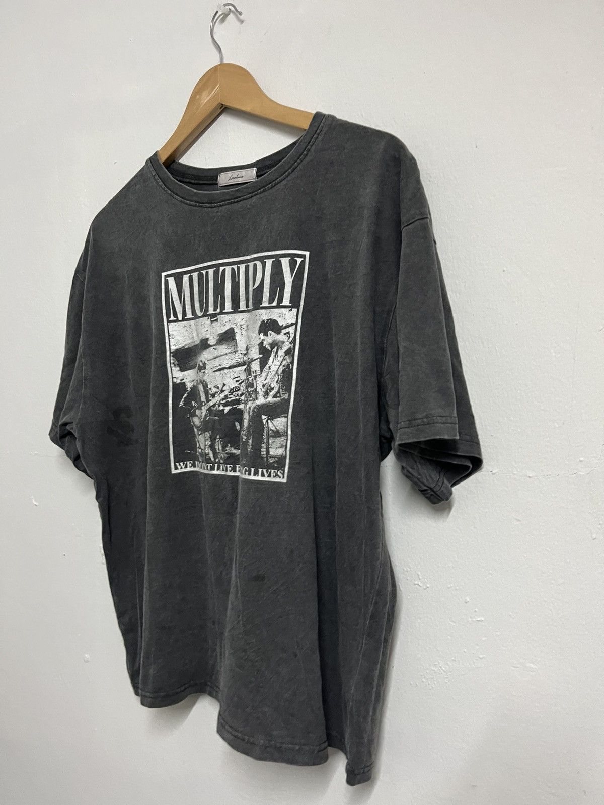 Japanese Brand 💥Linoluce Japanese Brand Multiply band t shirts faded black Size US XL / EU 56 / 4 - 4 Thumbnail